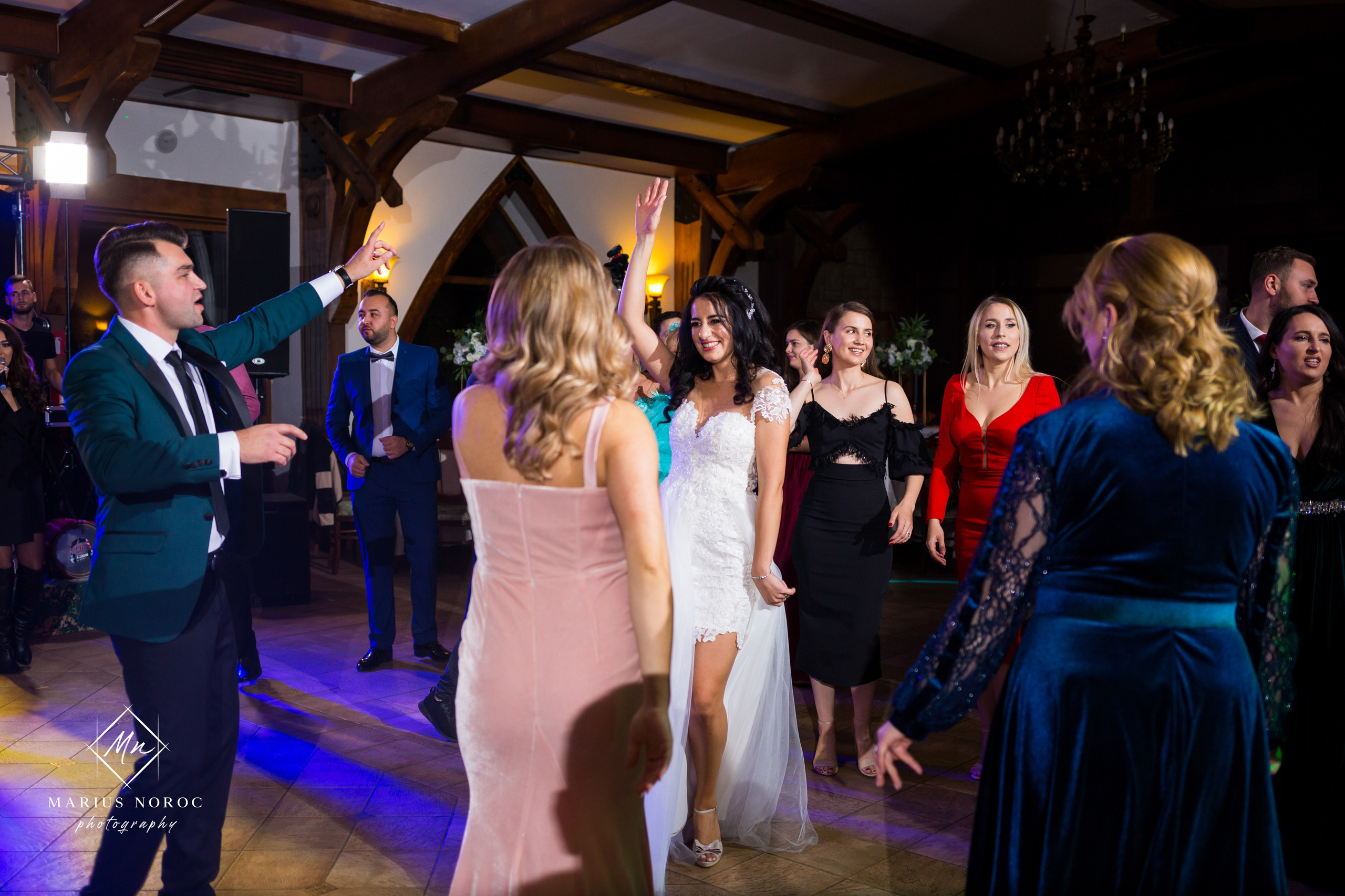 Elena & Petrisor | Hotel Restaurant La Castel Iasi