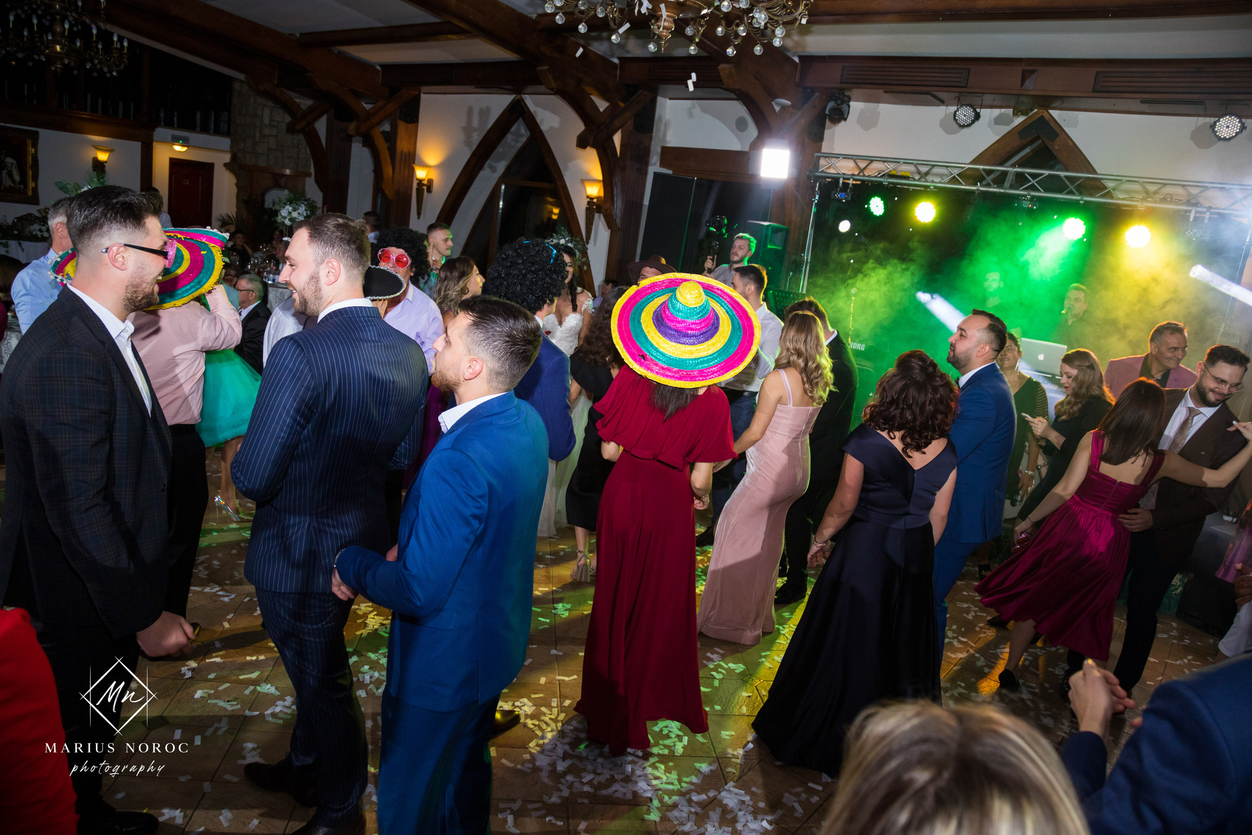 Elena & Petrisor | Hotel Restaurant La Castel Iasi