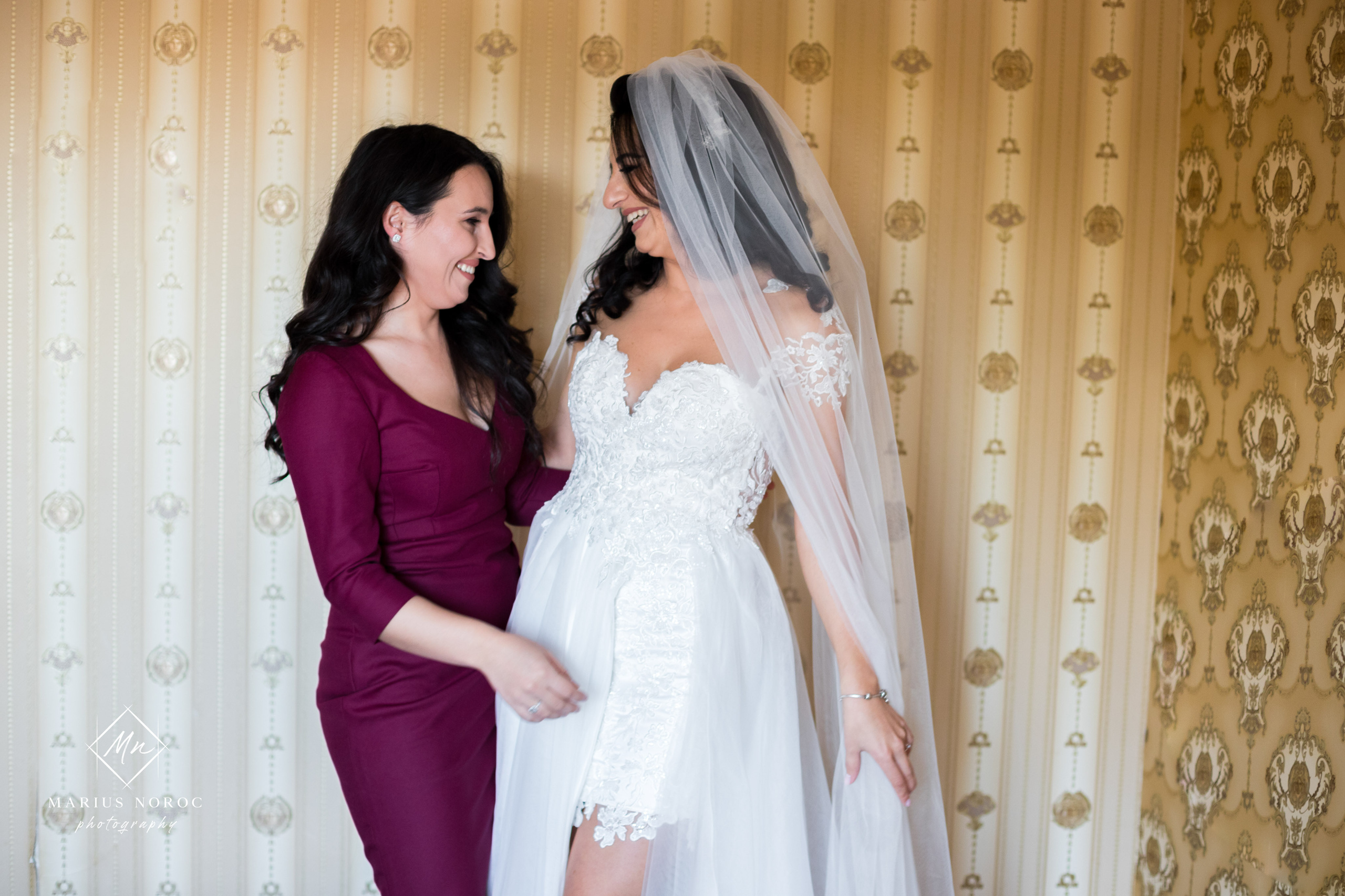 Elena & Petrisor | Hotel Restaurant La Castel Iasi