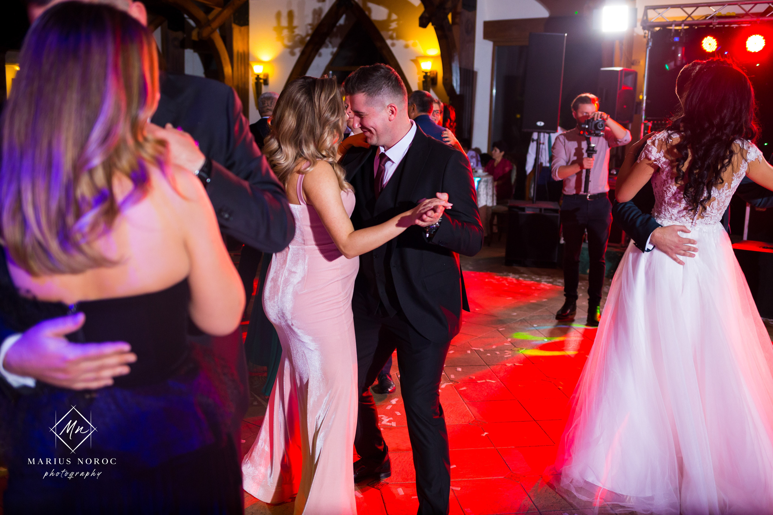 Elena & Petrisor | Hotel Restaurant La Castel Iasi