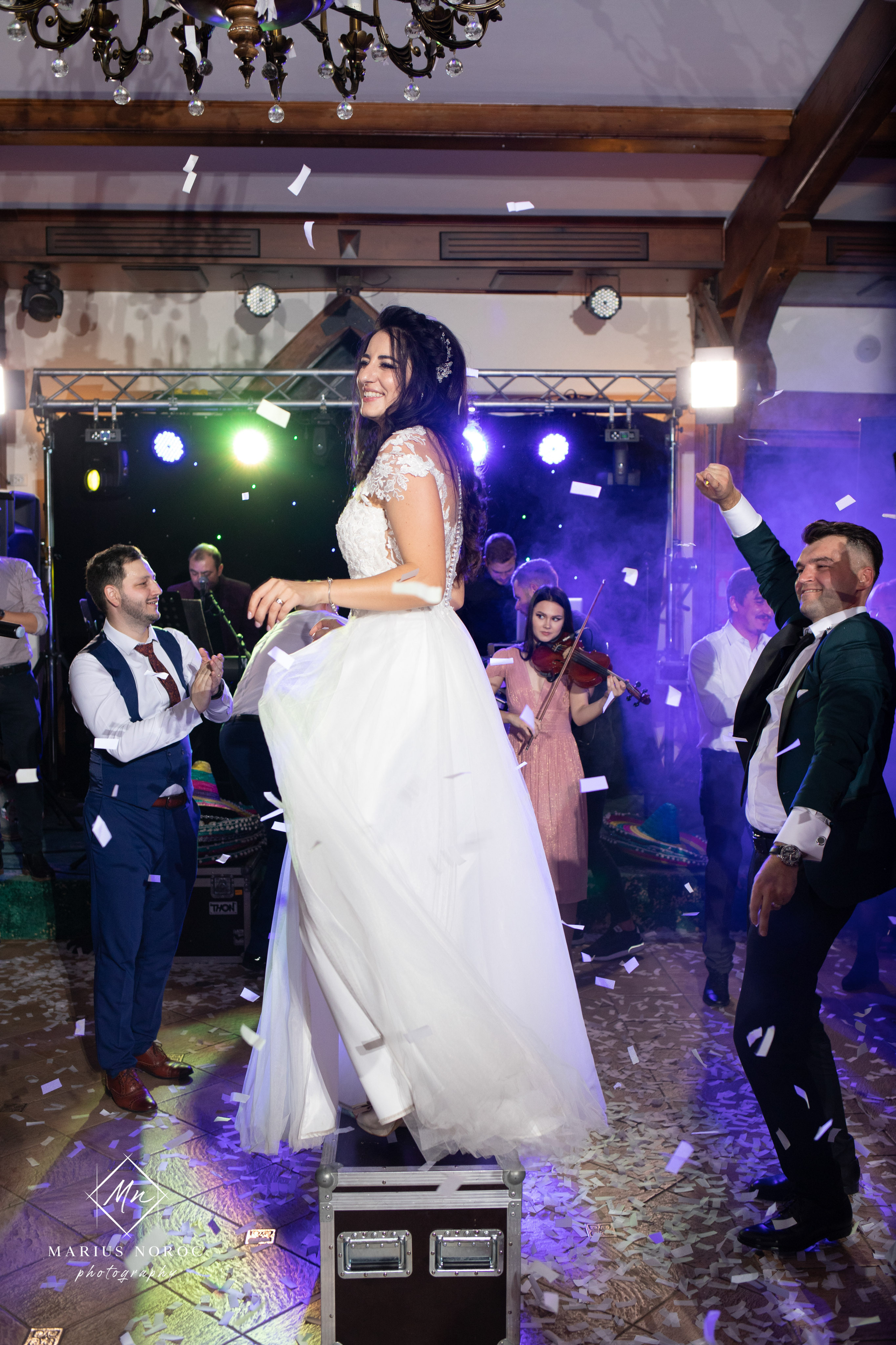 Elena & Petrisor | Hotel Restaurant La Castel Iasi