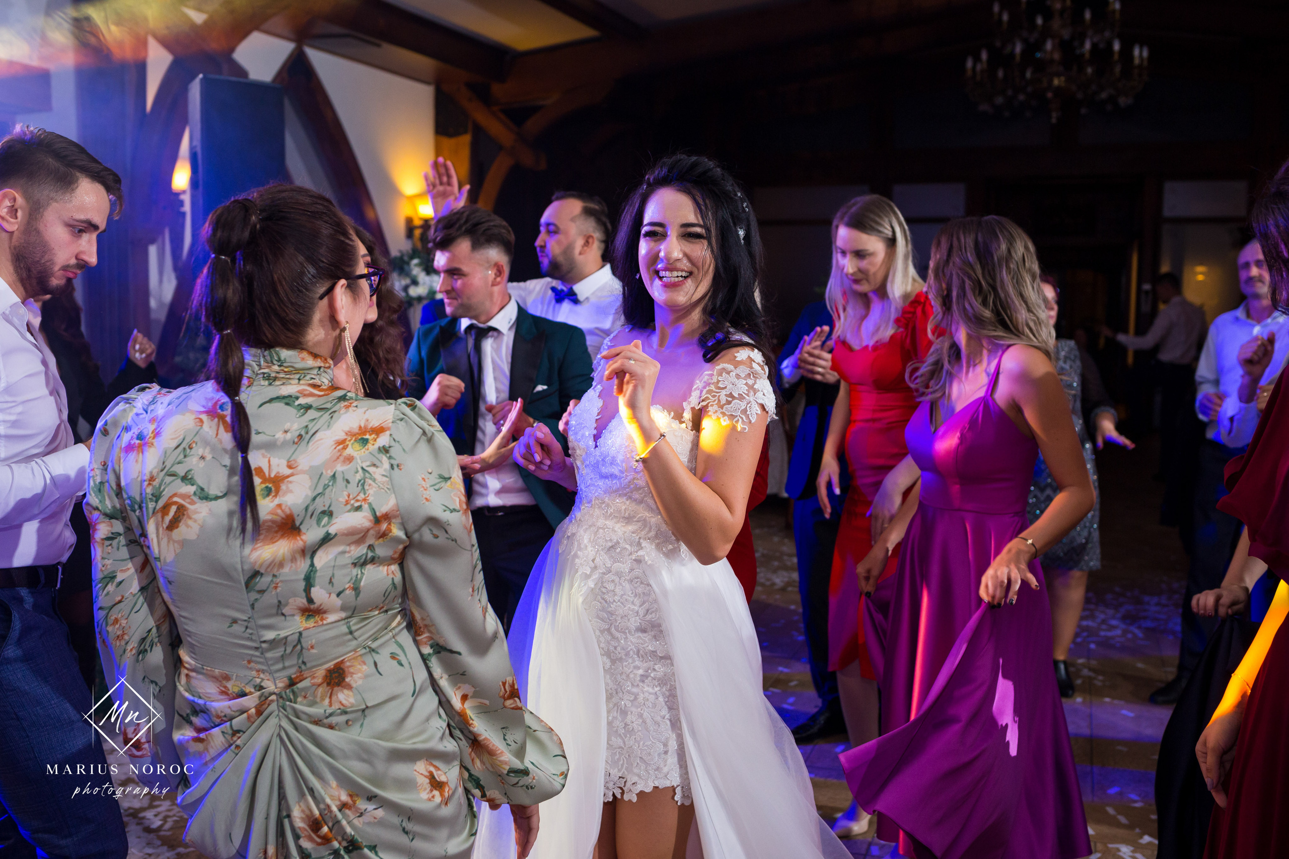 Elena & Petrisor | Hotel Restaurant La Castel Iasi