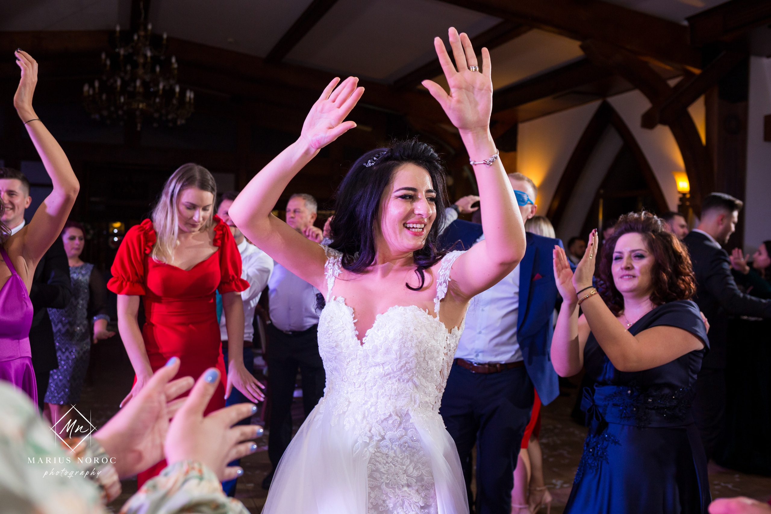 Elena & Petrisor | Hotel Restaurant La Castel Iasi