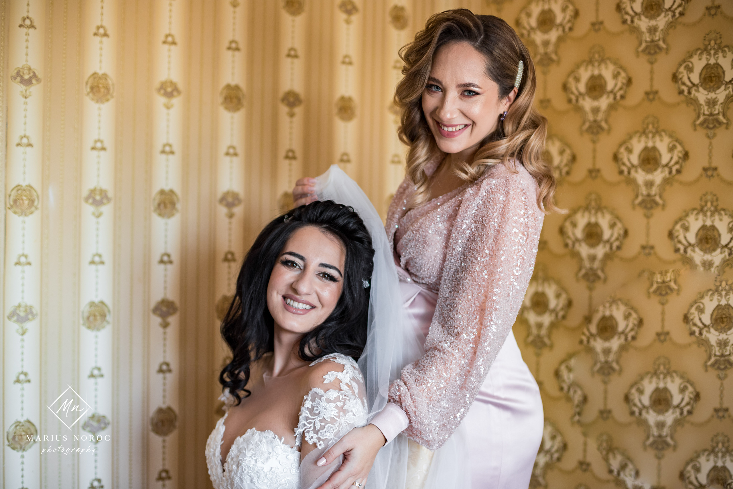 Elena & Petrisor | Hotel Restaurant La Castel Iasi