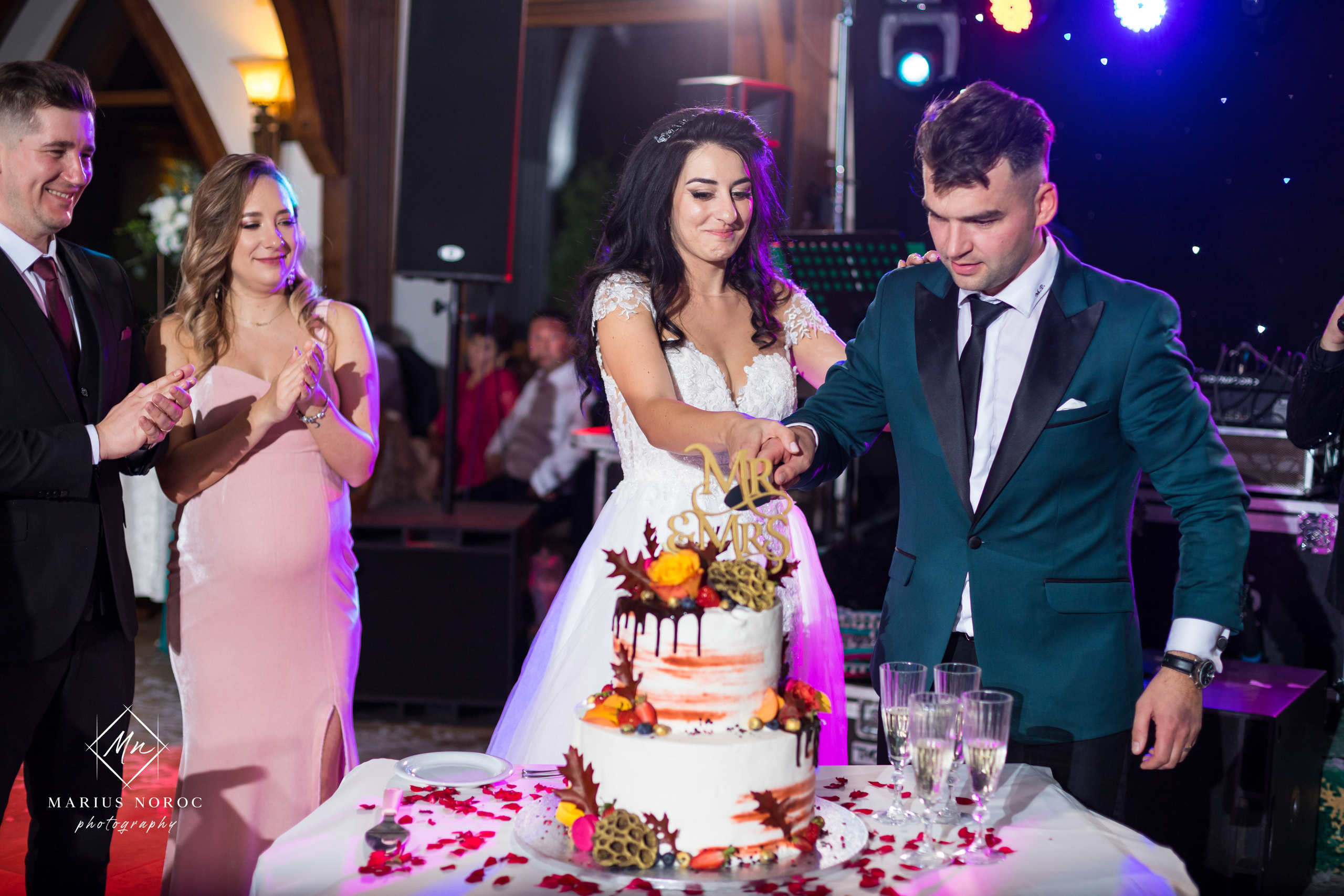 Elena & Petrisor | Hotel Restaurant La Castel Iasi