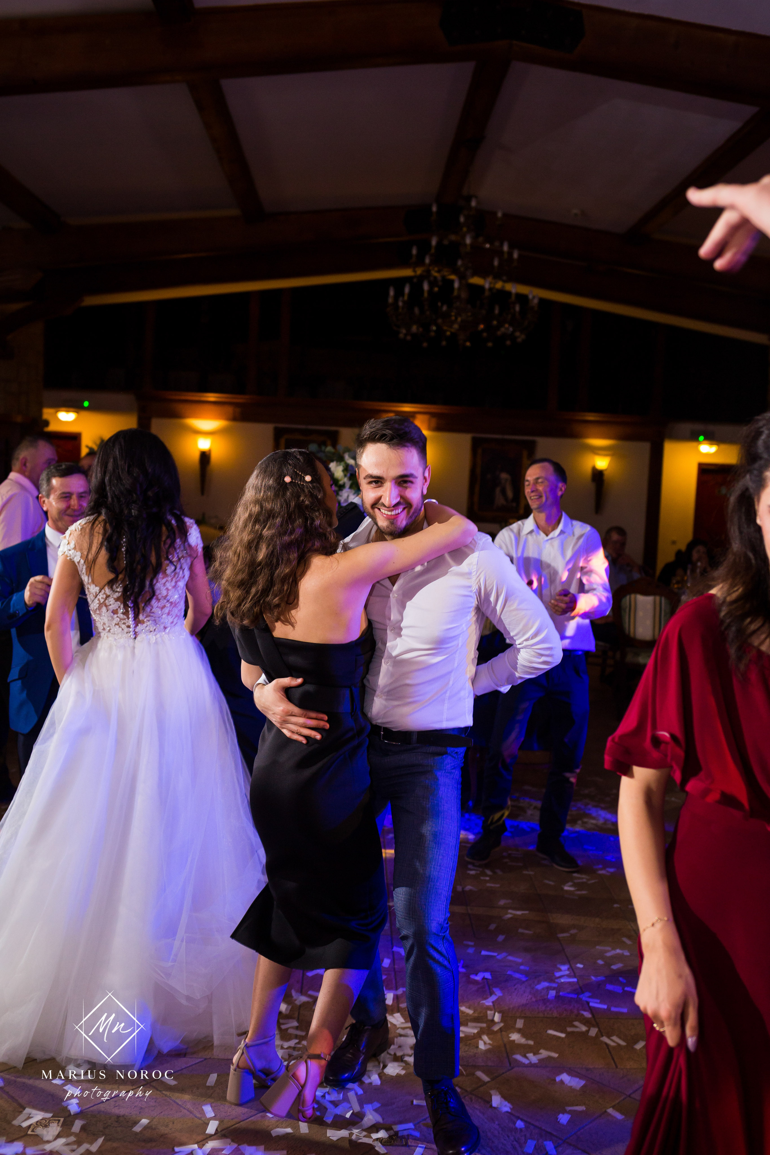 Elena & Petrisor | Hotel Restaurant La Castel Iasi