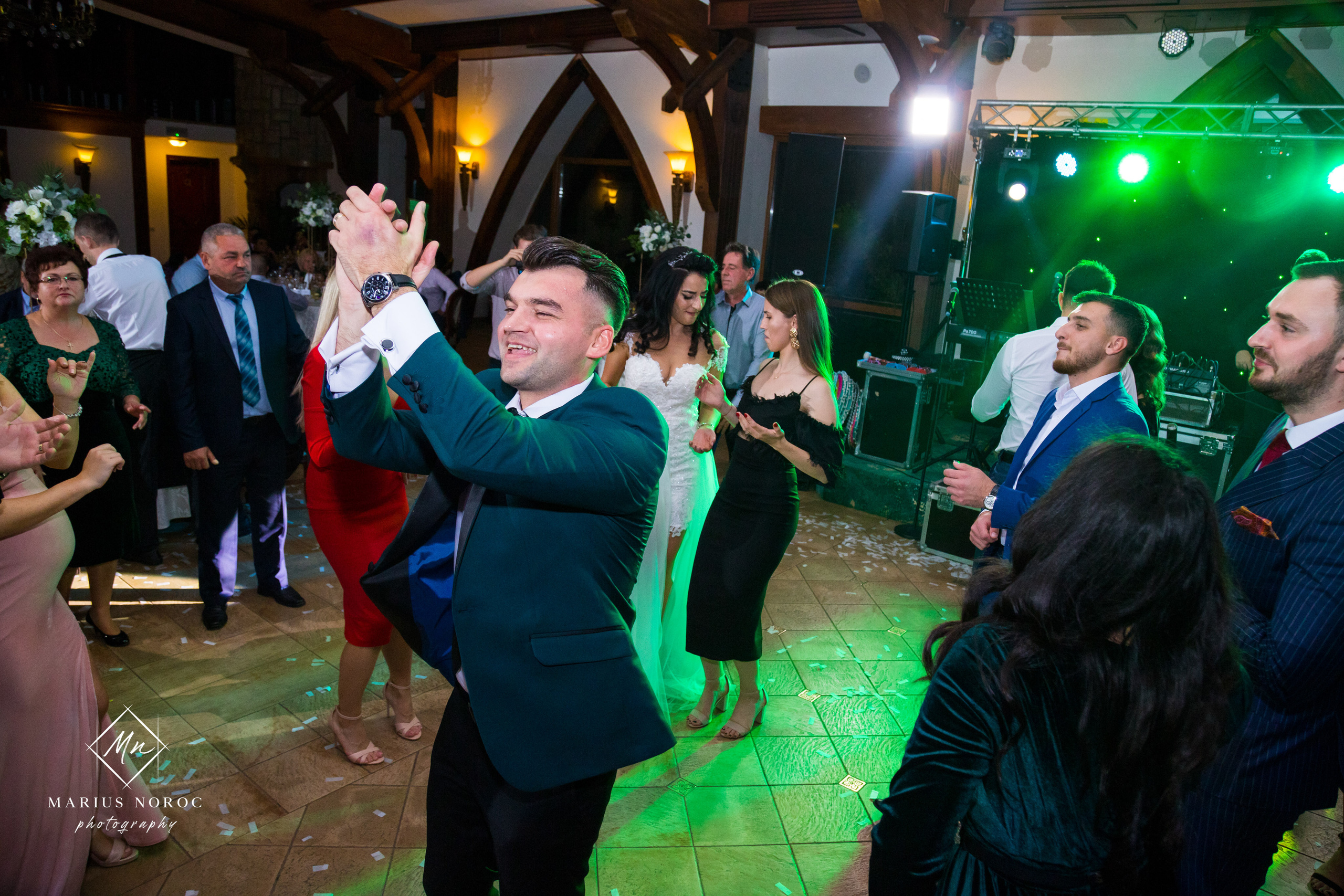 Elena & Petrisor | Hotel Restaurant La Castel Iasi