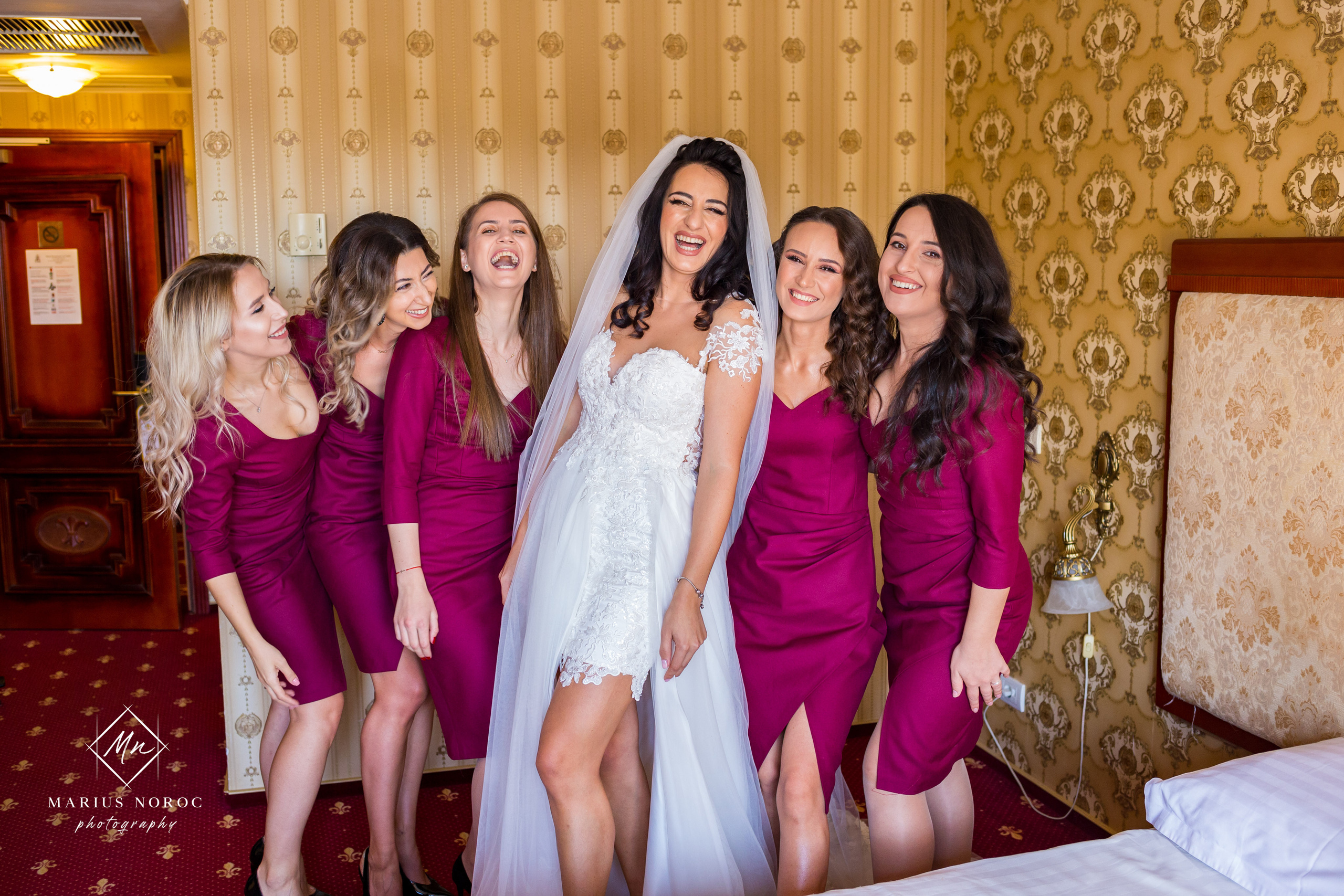 Elena & Petrisor | Hotel Restaurant La Castel Iasi