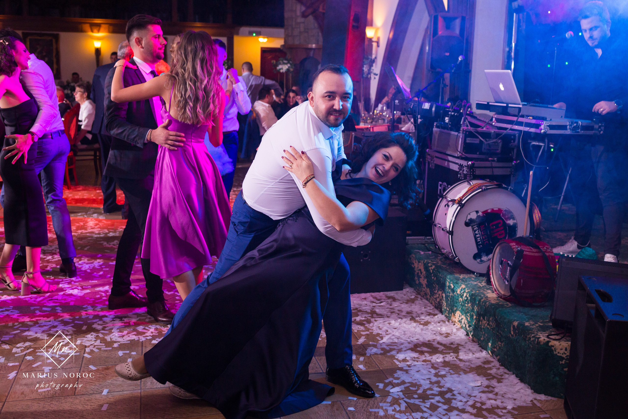 Elena & Petrisor | Hotel Restaurant La Castel Iasi