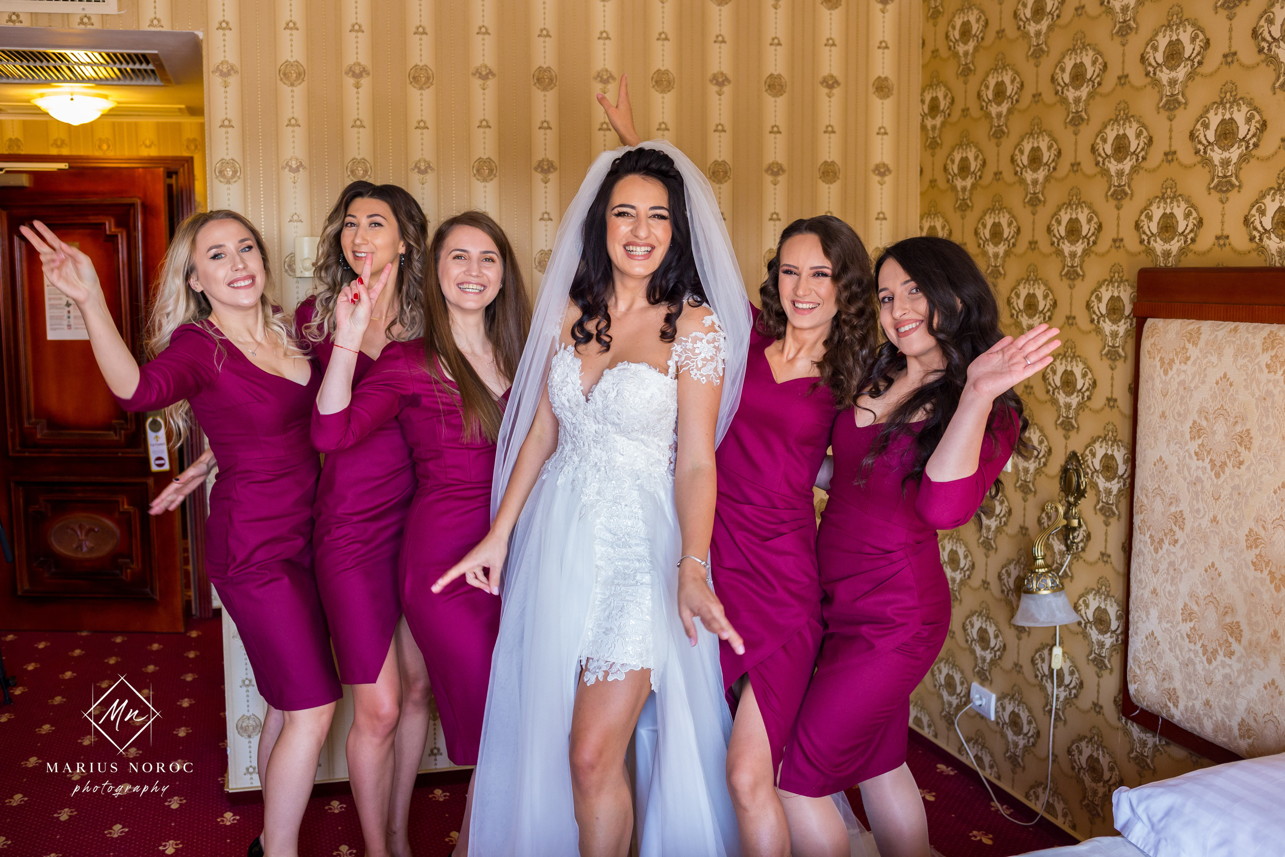 Elena & Petrisor | Hotel Restaurant La Castel Iasi