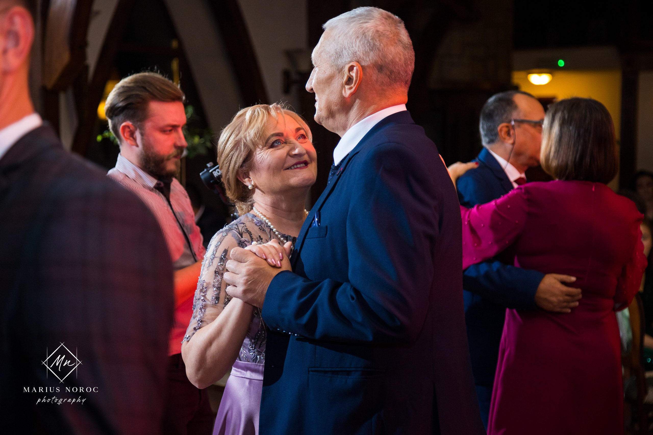 Elena & Petrisor | Hotel Restaurant La Castel Iasi