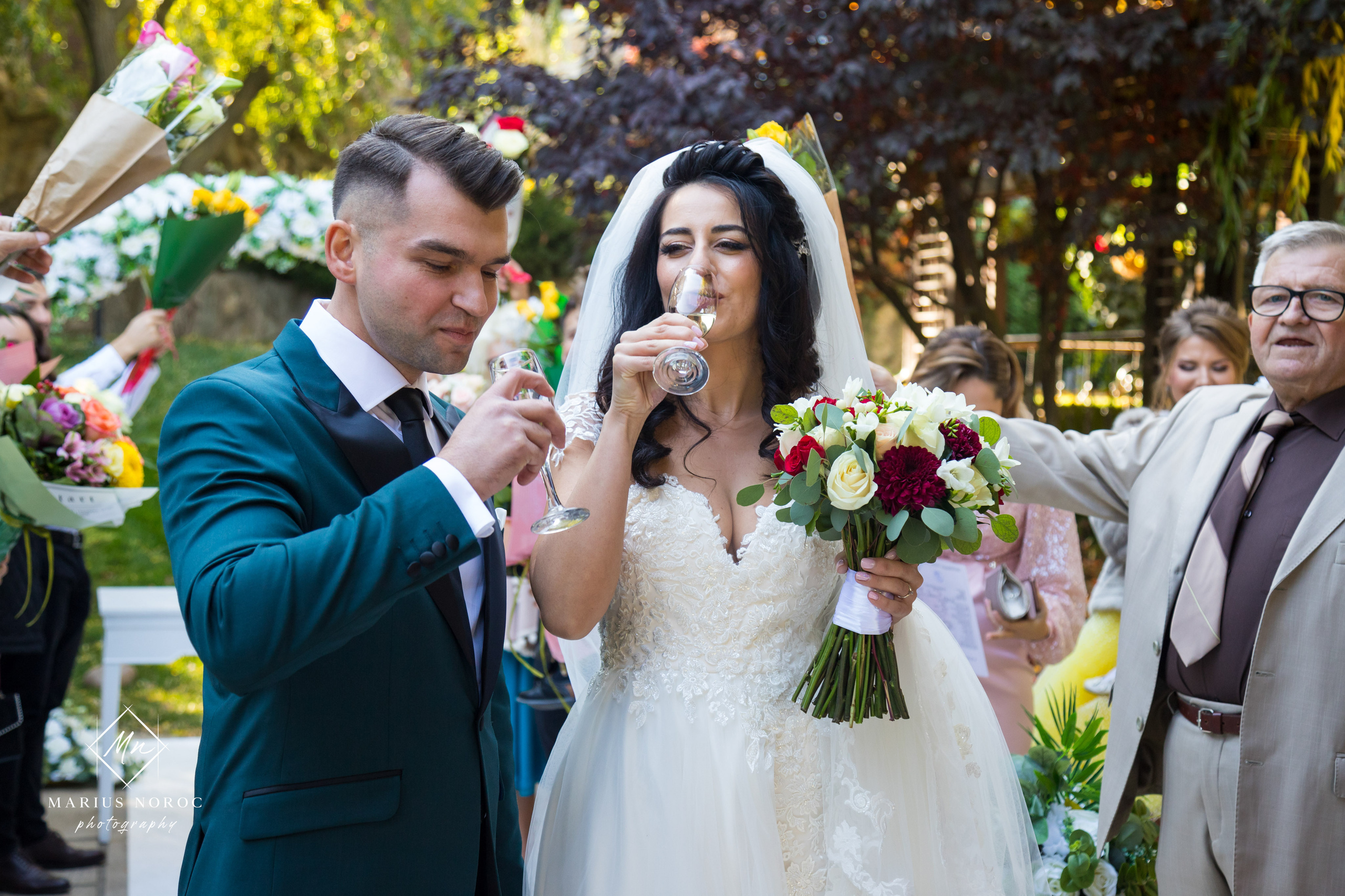 Elena & Petrisor | Hotel Restaurant La Castel Iasi