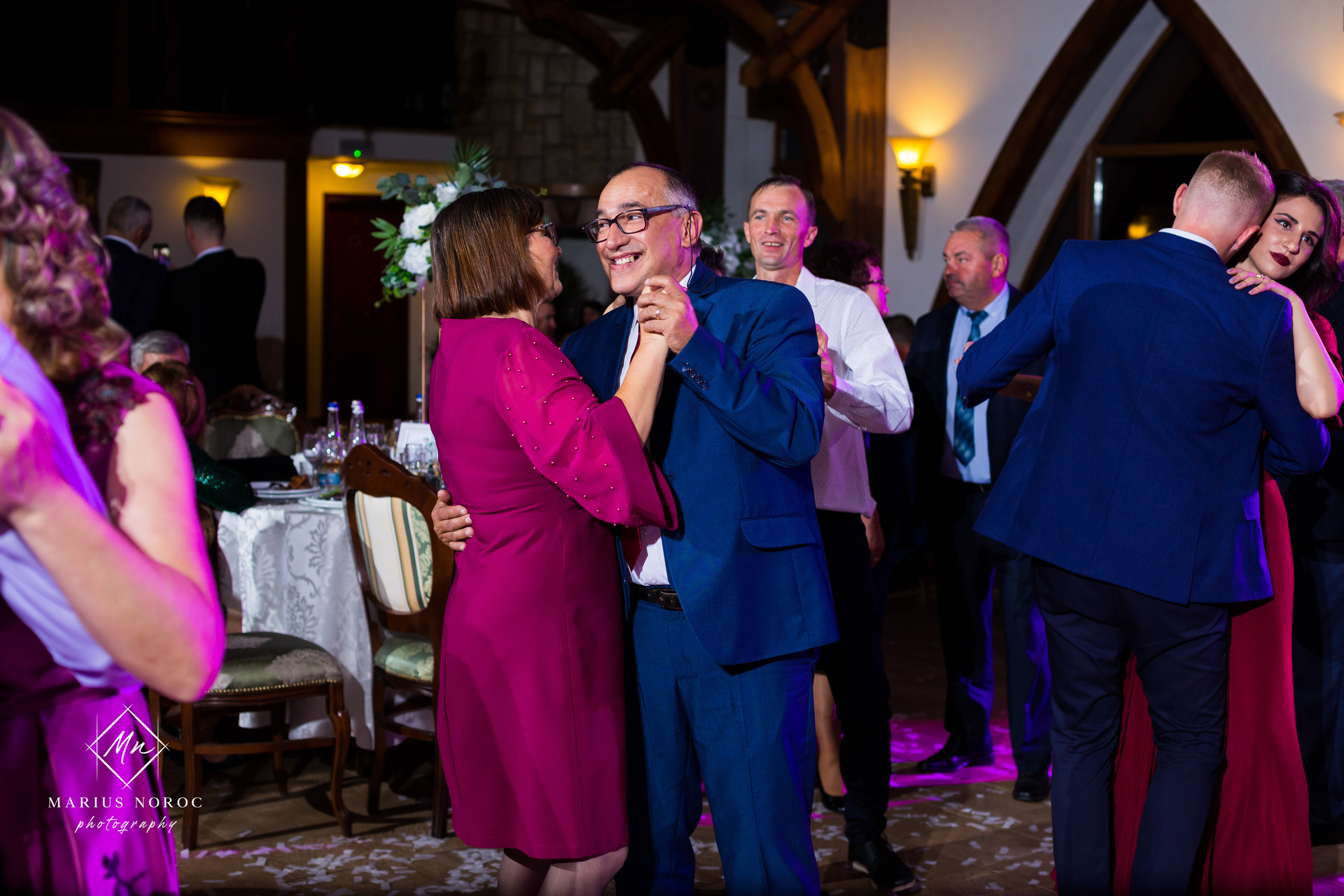 Elena & Petrisor | Hotel Restaurant La Castel Iasi