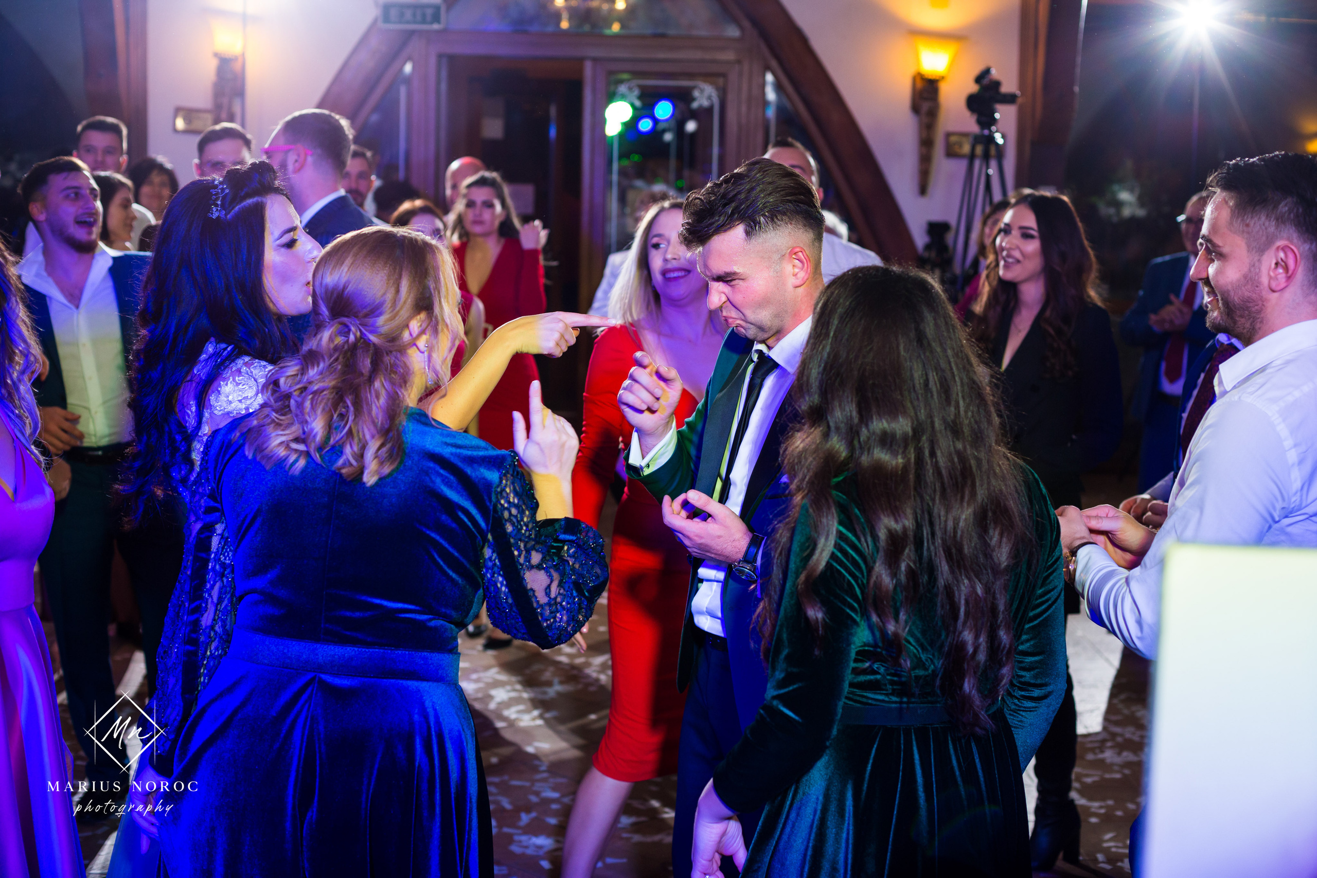 Elena & Petrisor | Hotel Restaurant La Castel Iasi