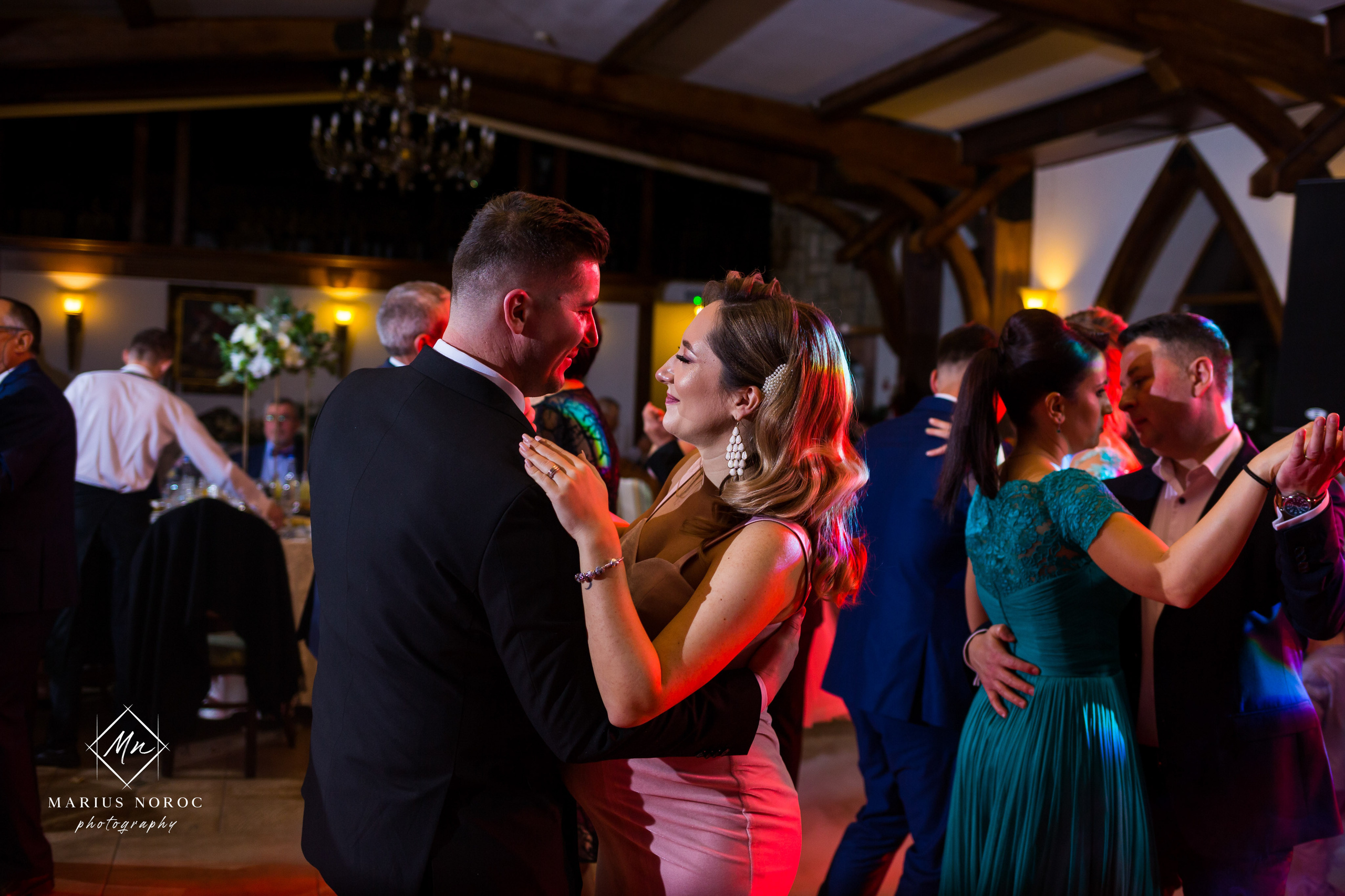 Elena & Petrisor | Hotel Restaurant La Castel Iasi