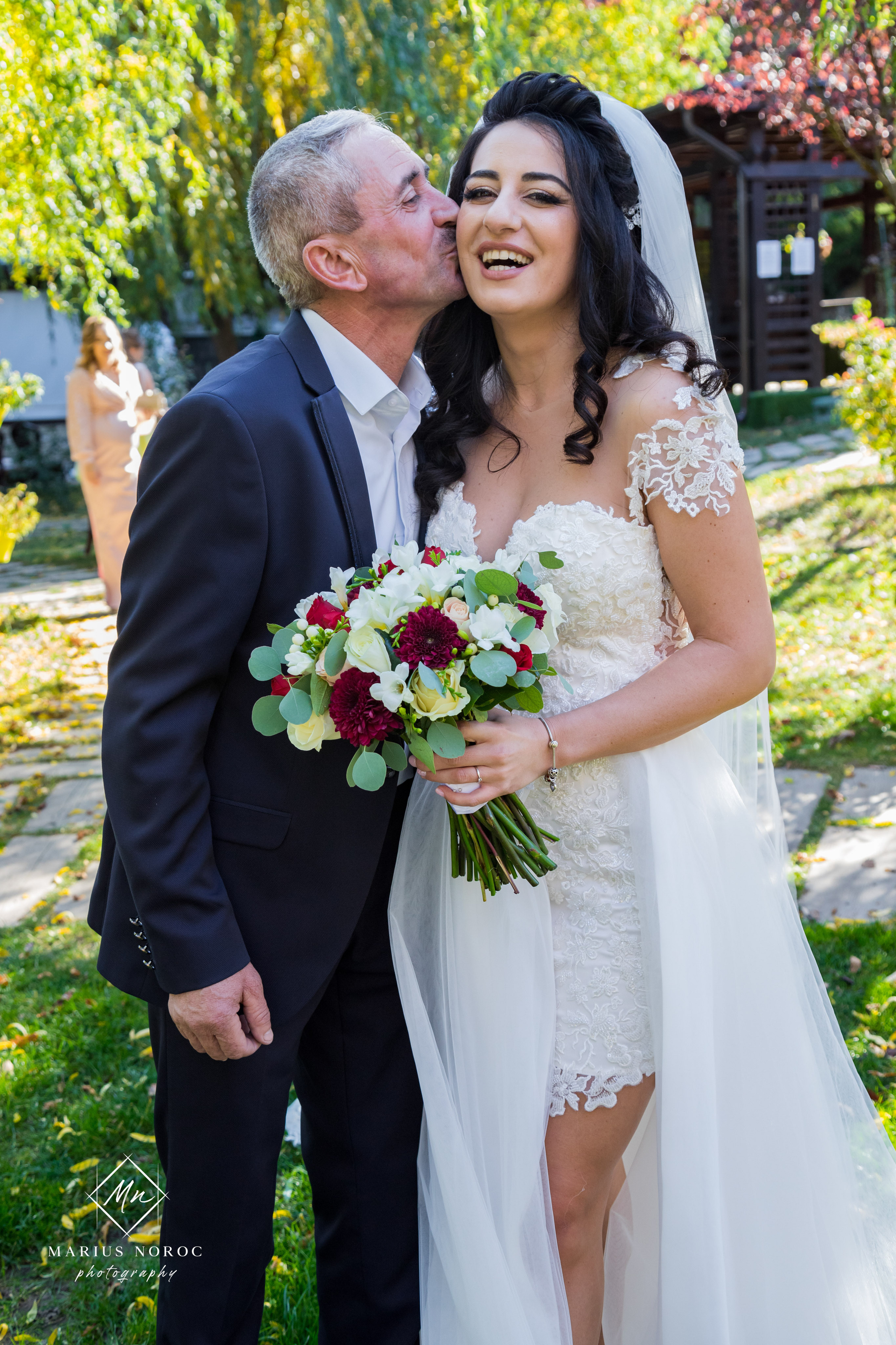 Elena & Petrisor | Hotel Restaurant La Castel Iasi