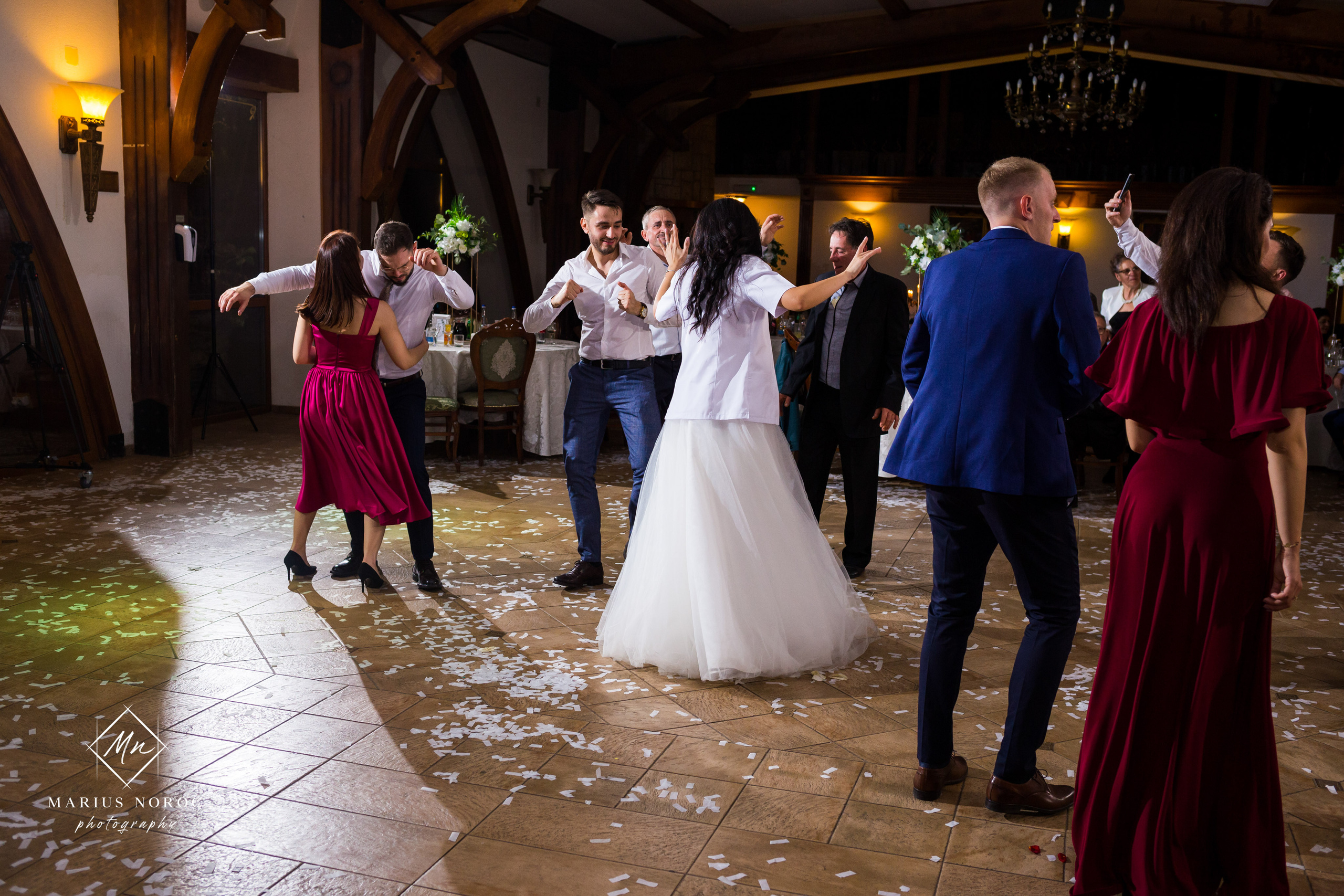 Elena & Petrisor | Hotel Restaurant La Castel Iasi