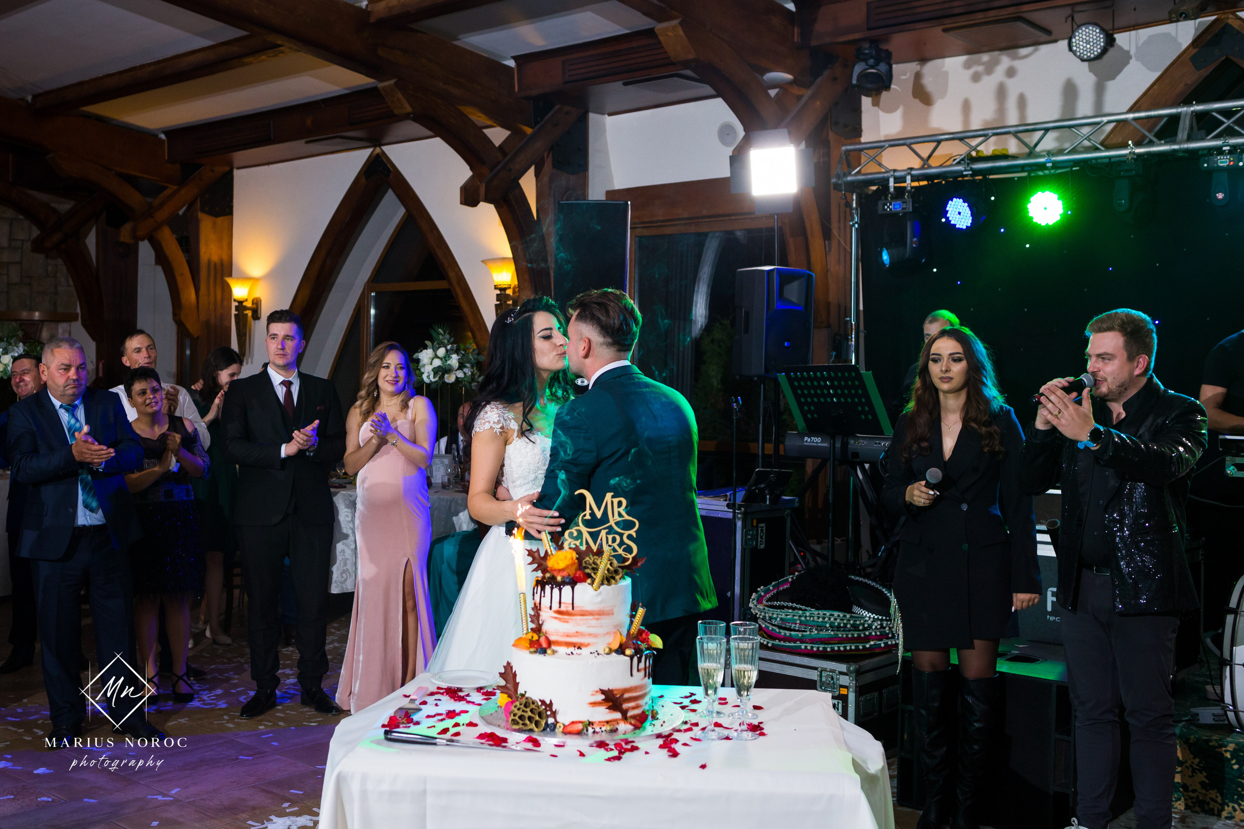 Elena & Petrisor | Hotel Restaurant La Castel Iasi