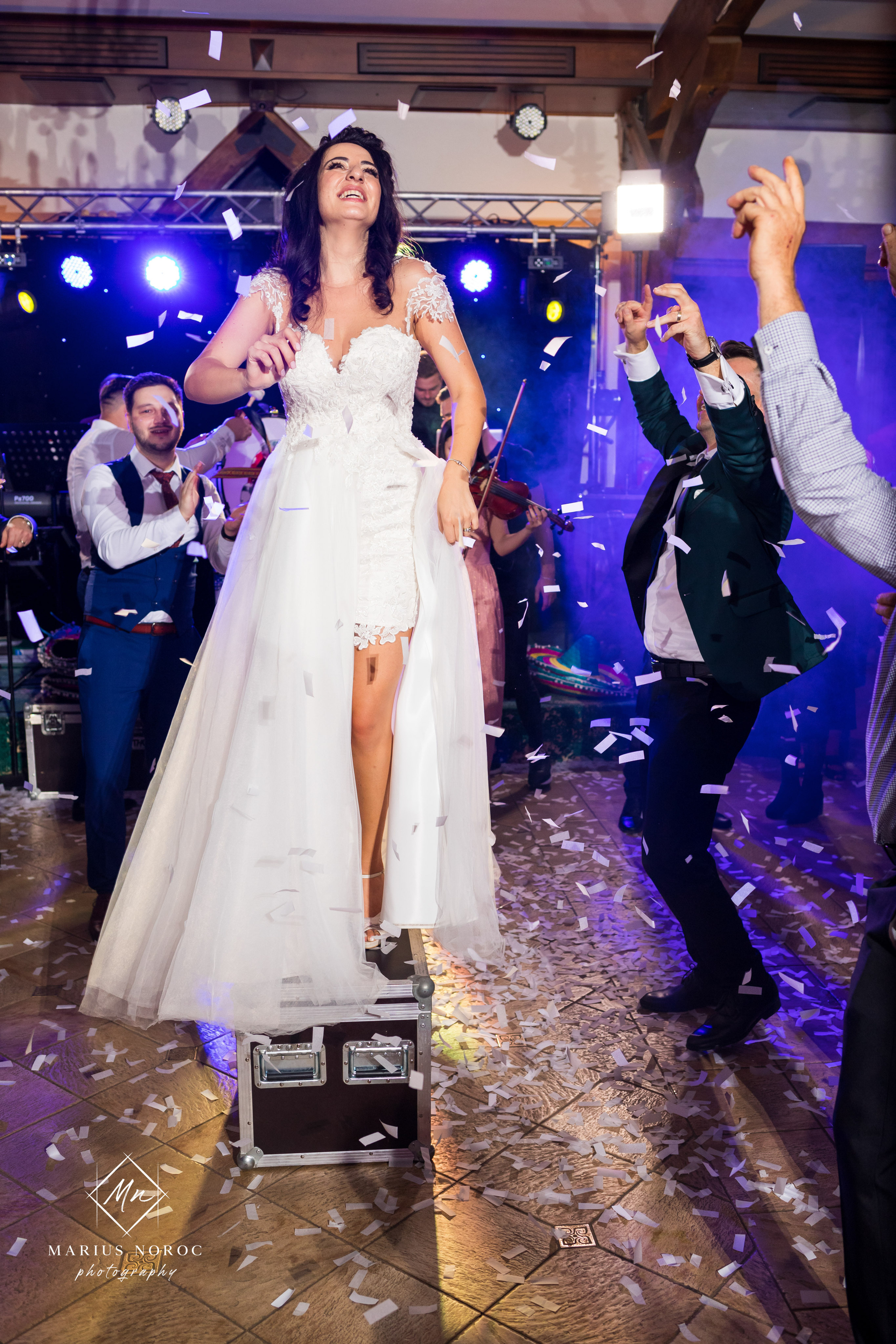 Elena & Petrisor | Hotel Restaurant La Castel Iasi