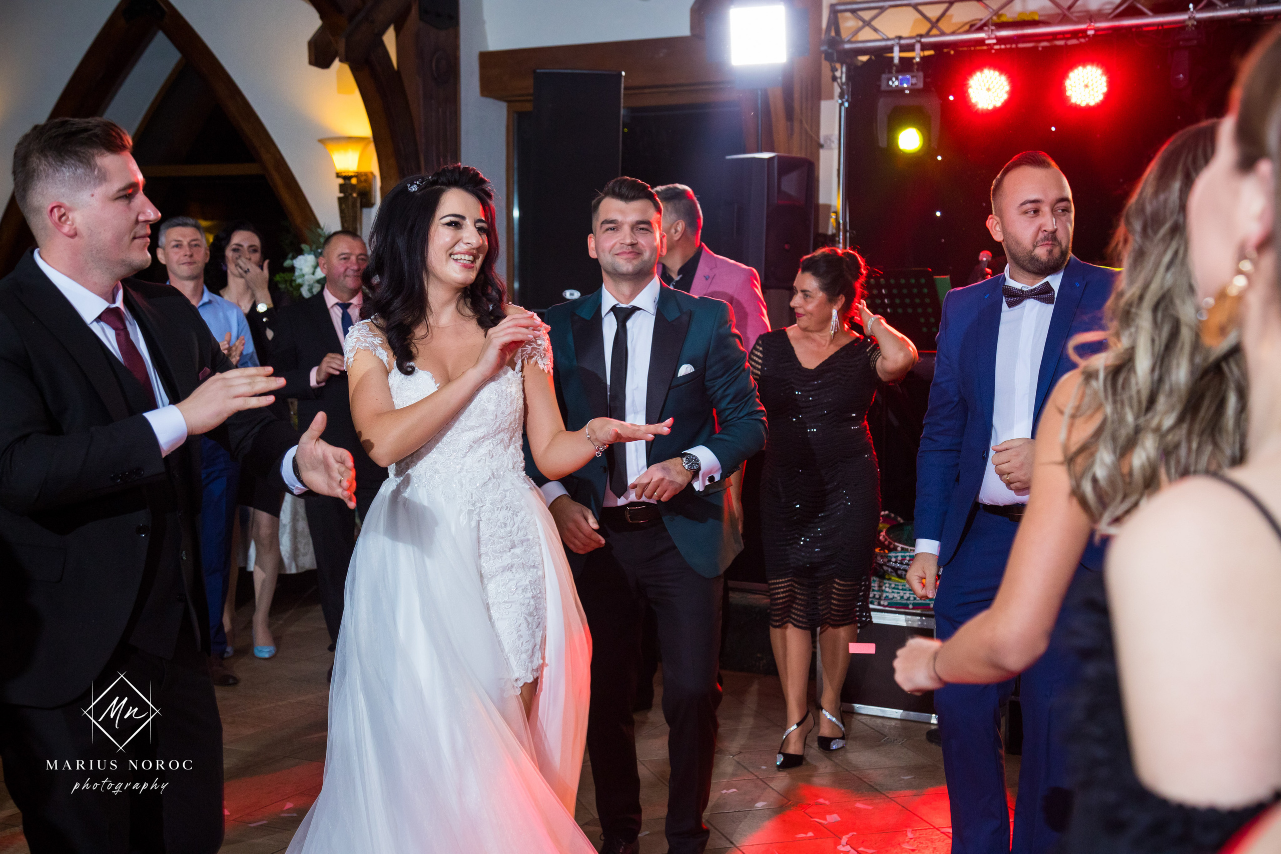 Elena & Petrisor | Hotel Restaurant La Castel Iasi