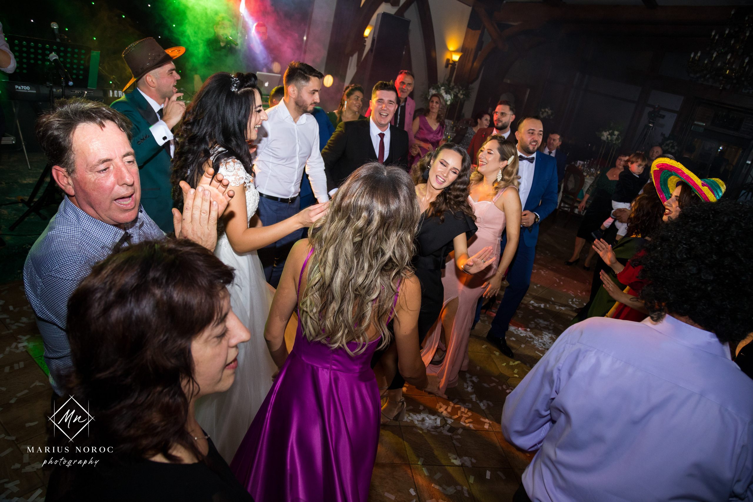 Elena & Petrisor | Hotel Restaurant La Castel Iasi