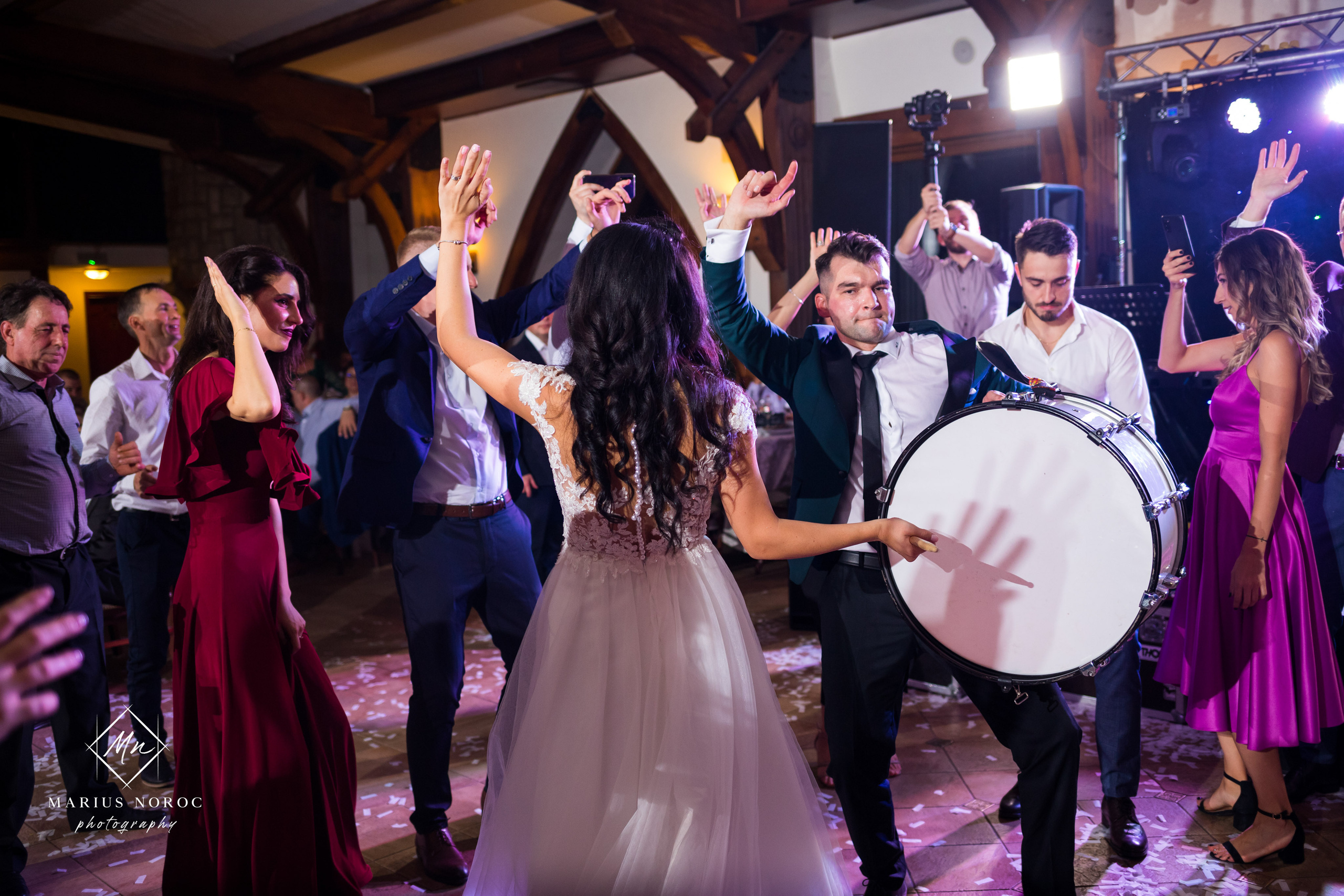 Elena & Petrisor | Hotel Restaurant La Castel Iasi