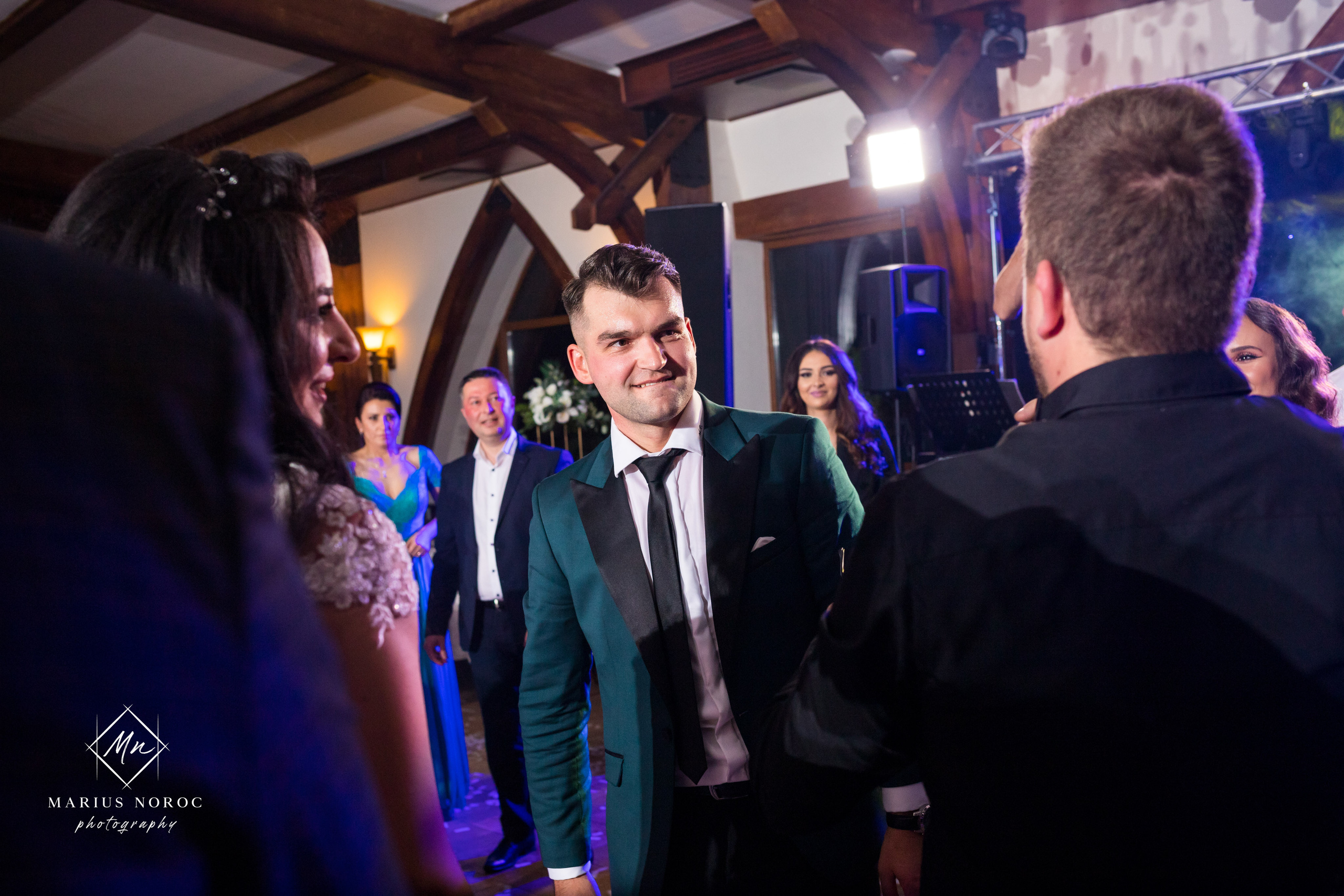 Elena & Petrisor | Hotel Restaurant La Castel Iasi