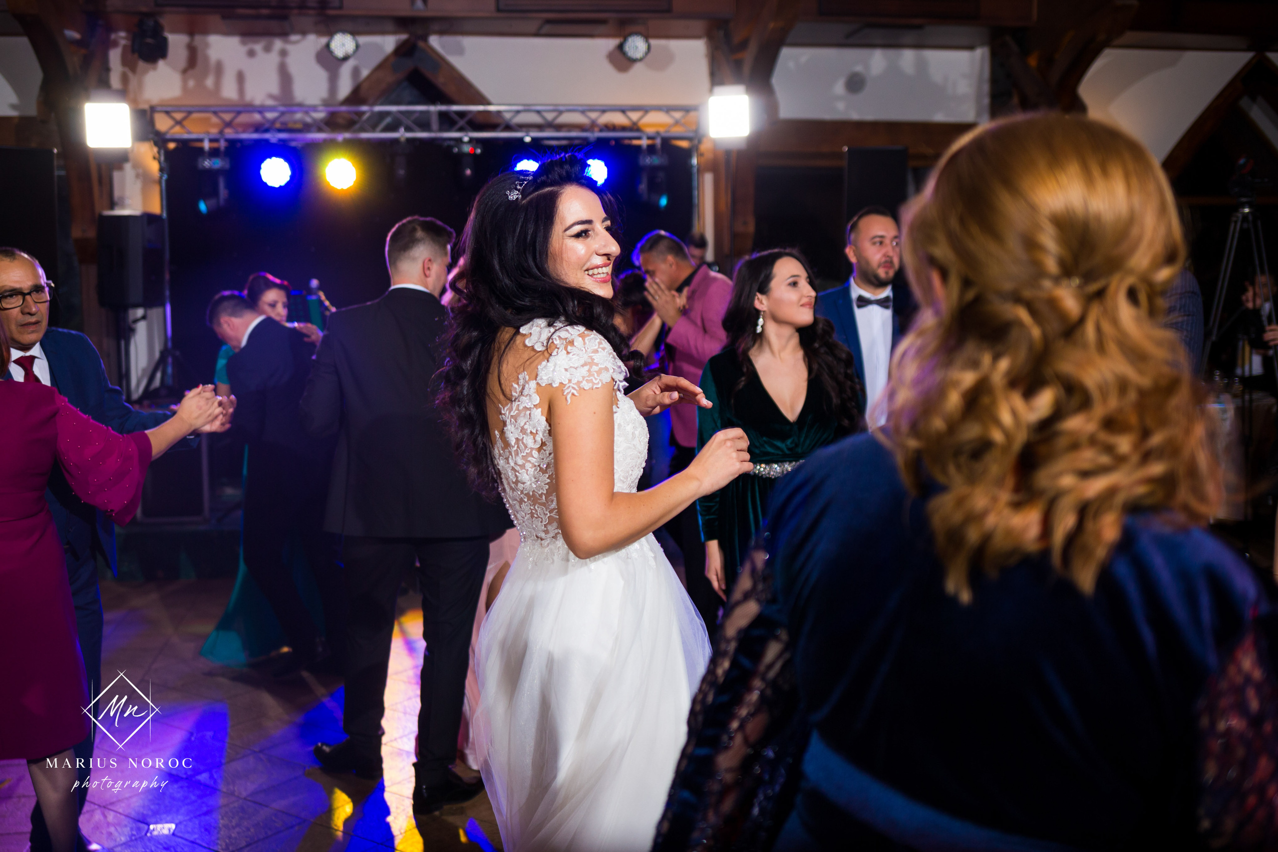 Elena & Petrisor | Hotel Restaurant La Castel Iasi