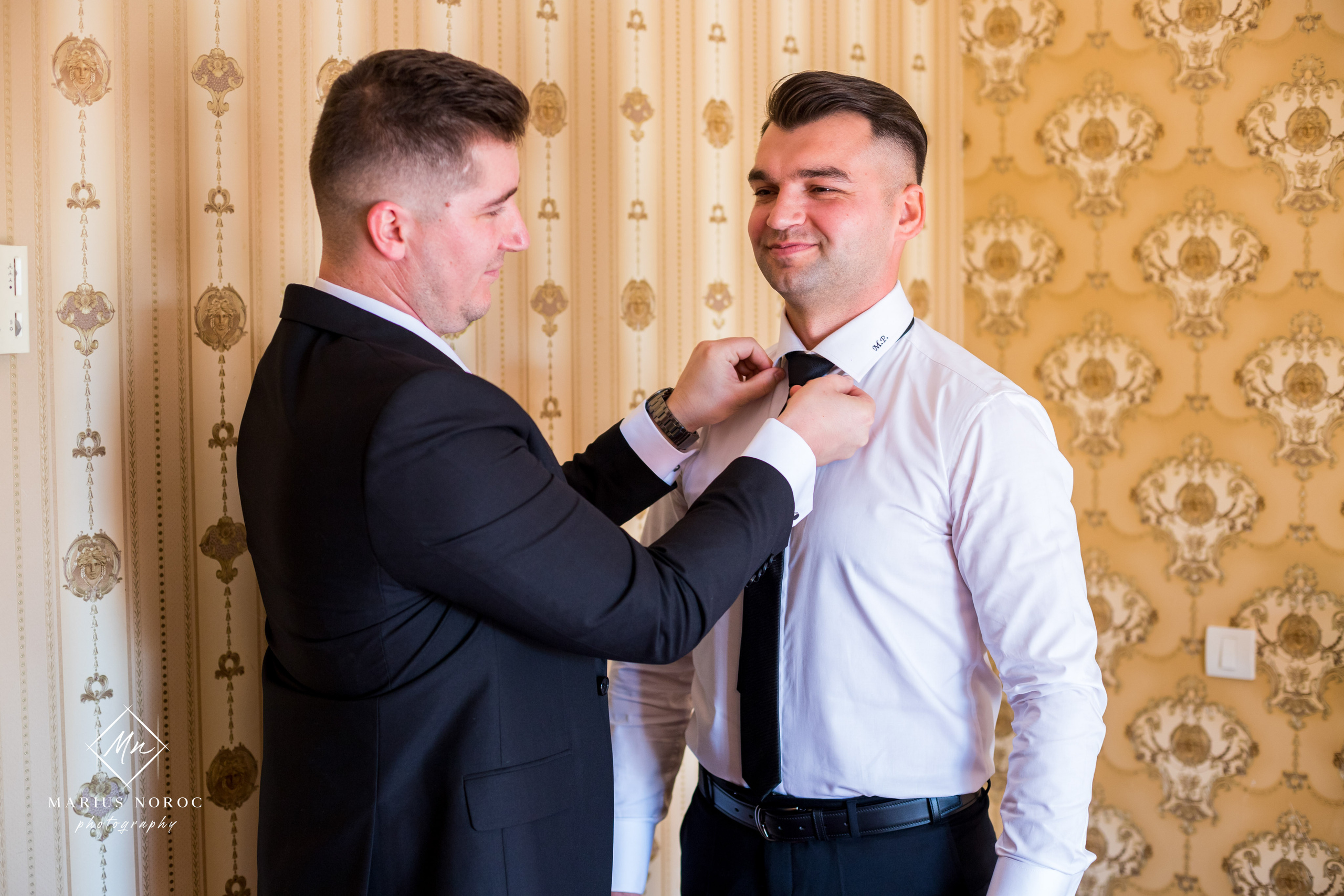 Elena & Petrisor | Hotel Restaurant La Castel Iasi