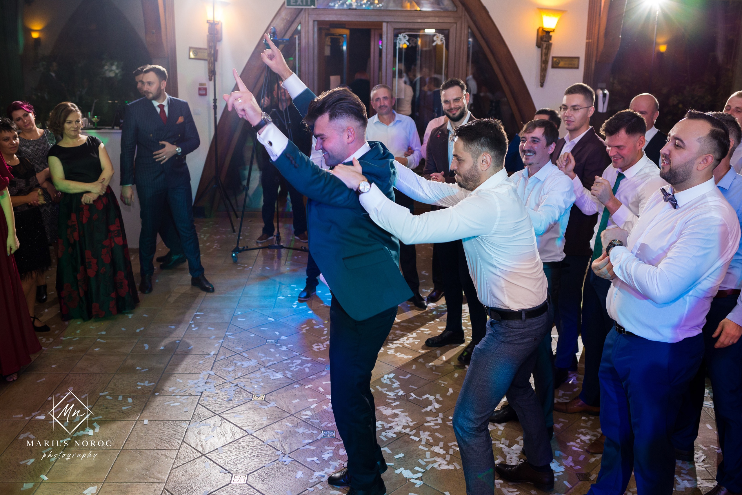 Elena & Petrisor | Hotel Restaurant La Castel Iasi