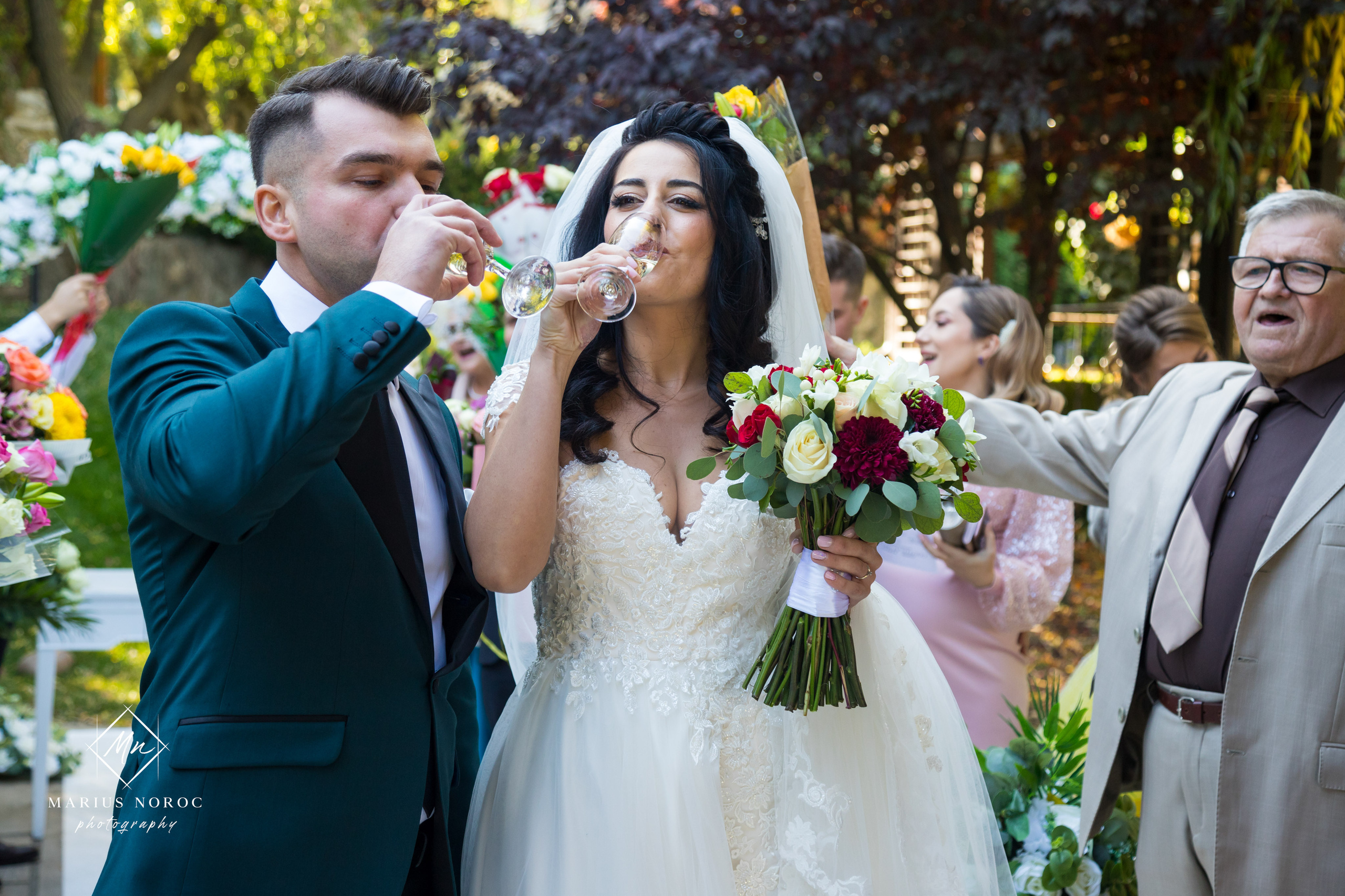 Elena & Petrisor | Hotel Restaurant La Castel Iasi