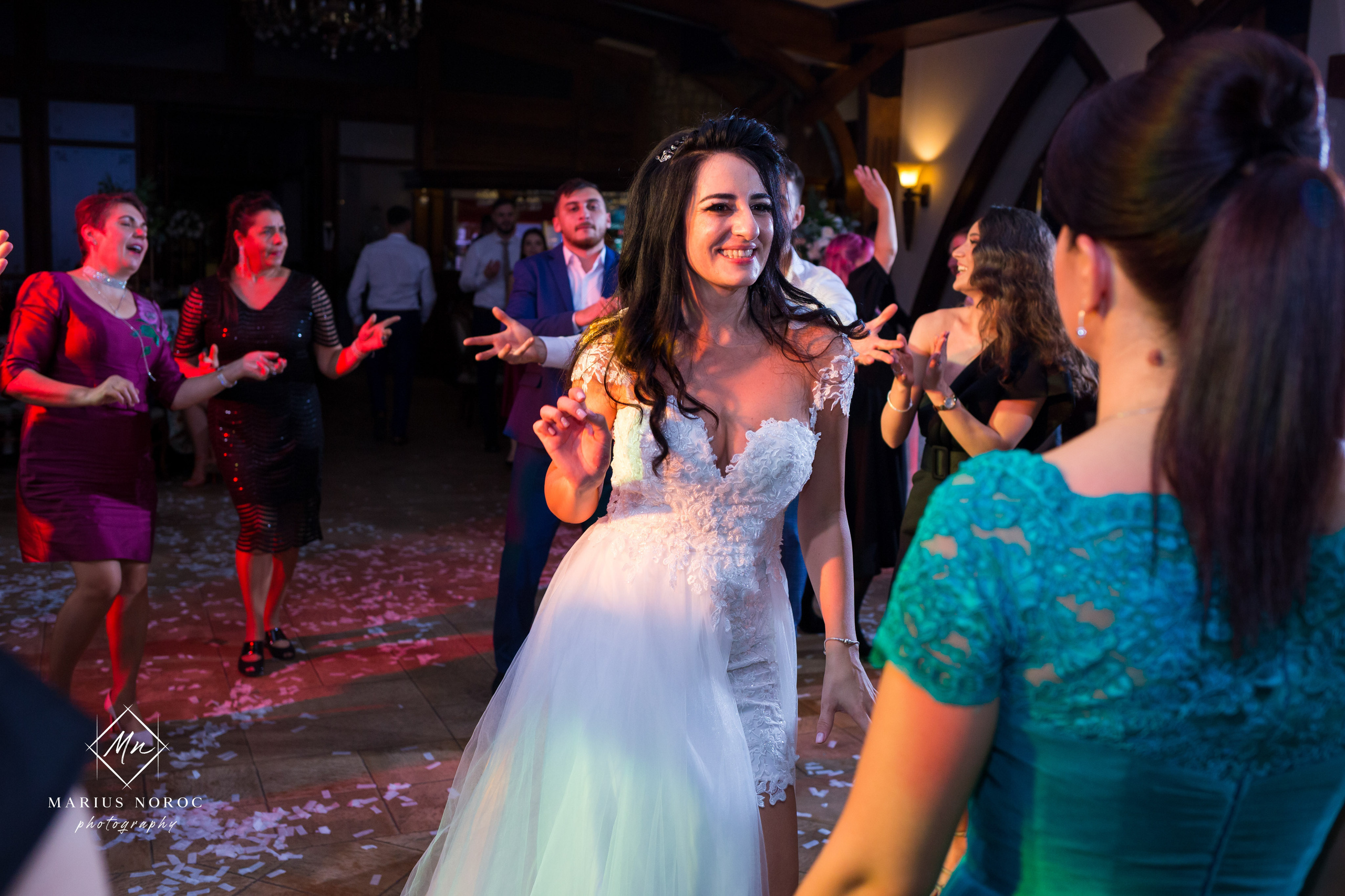 Elena & Petrisor | Hotel Restaurant La Castel Iasi