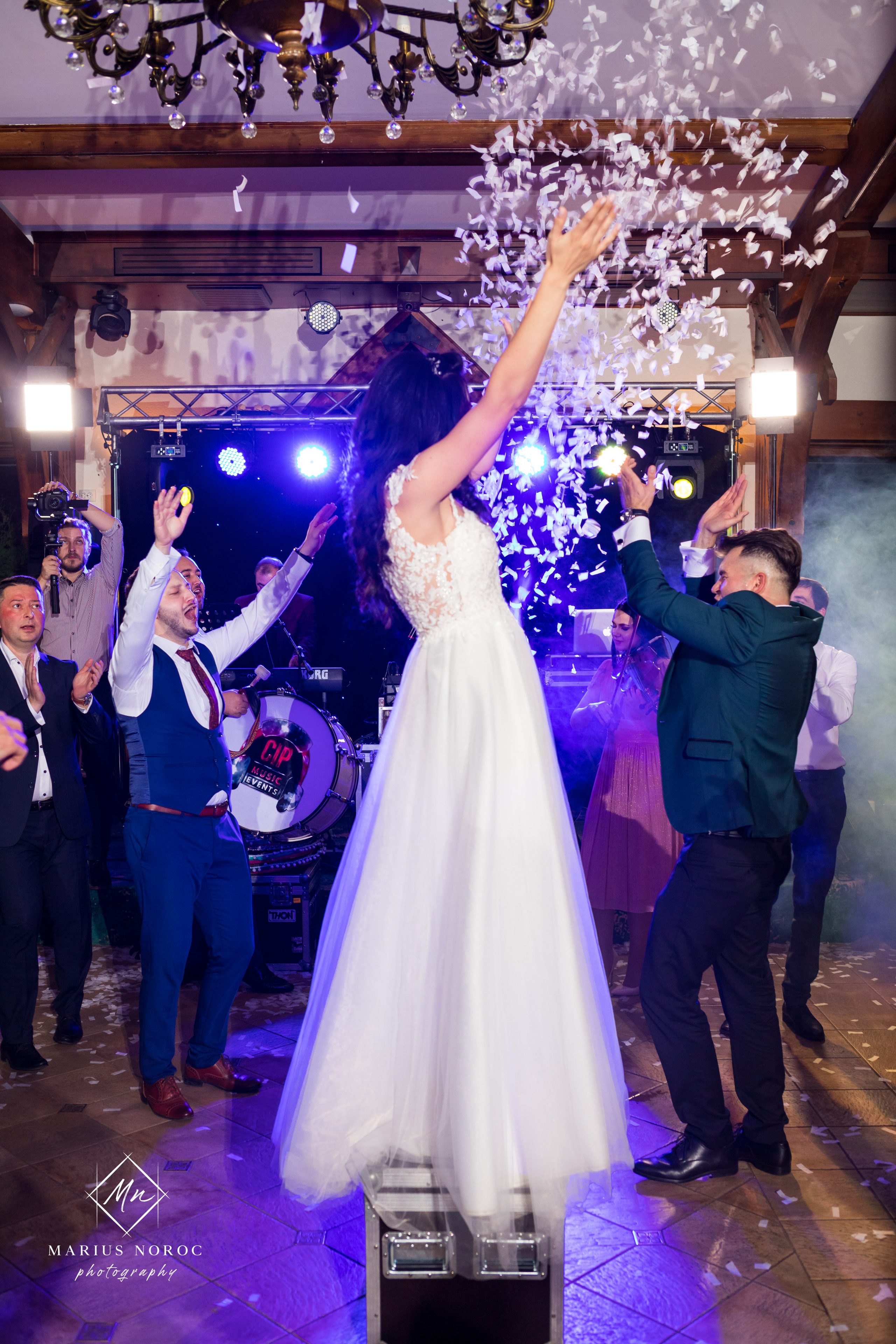 Elena & Petrisor | Hotel Restaurant La Castel Iasi