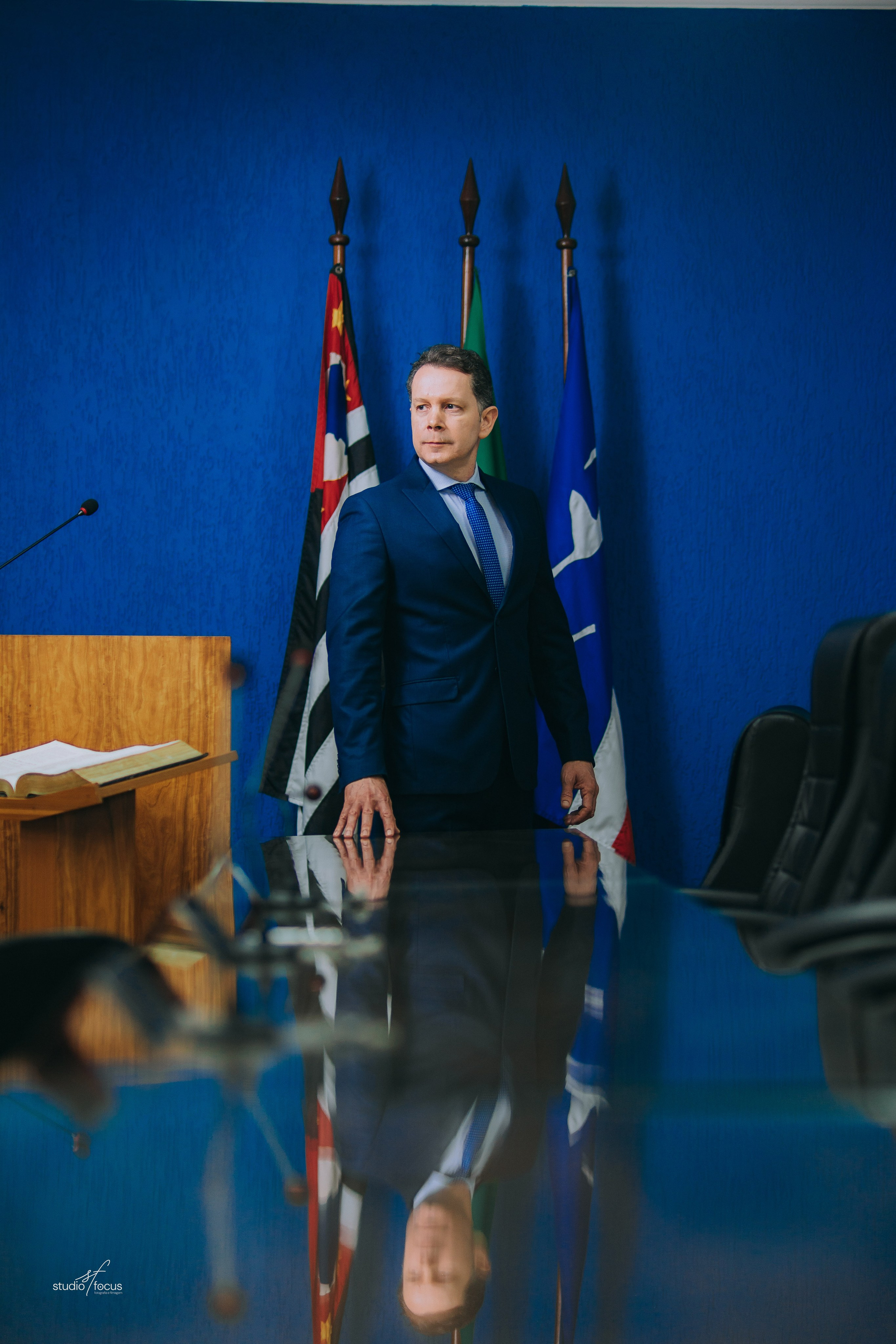 Corporativo/Politico