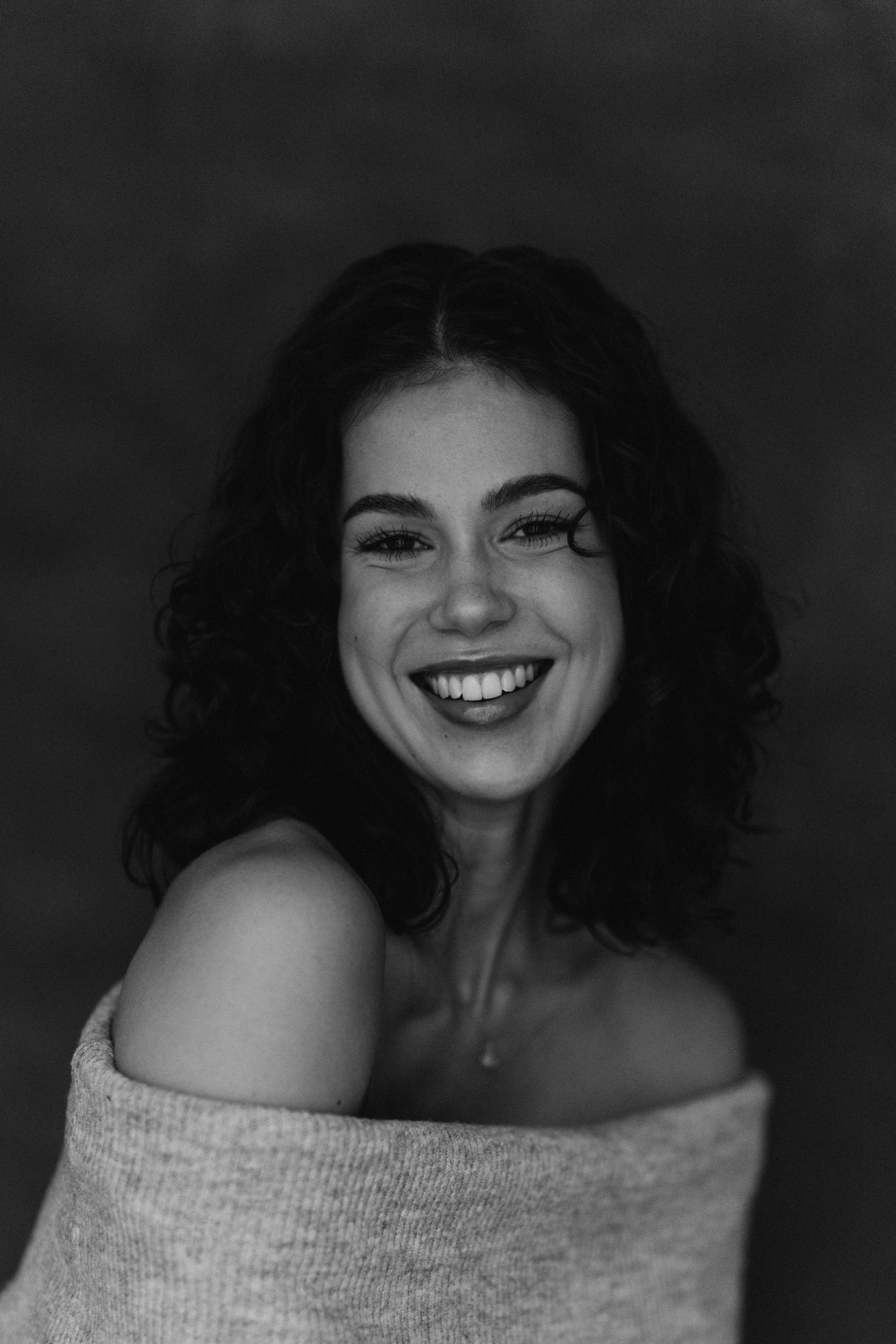 Edith. Wedding and portrait photographer in Helsinki Vickan O