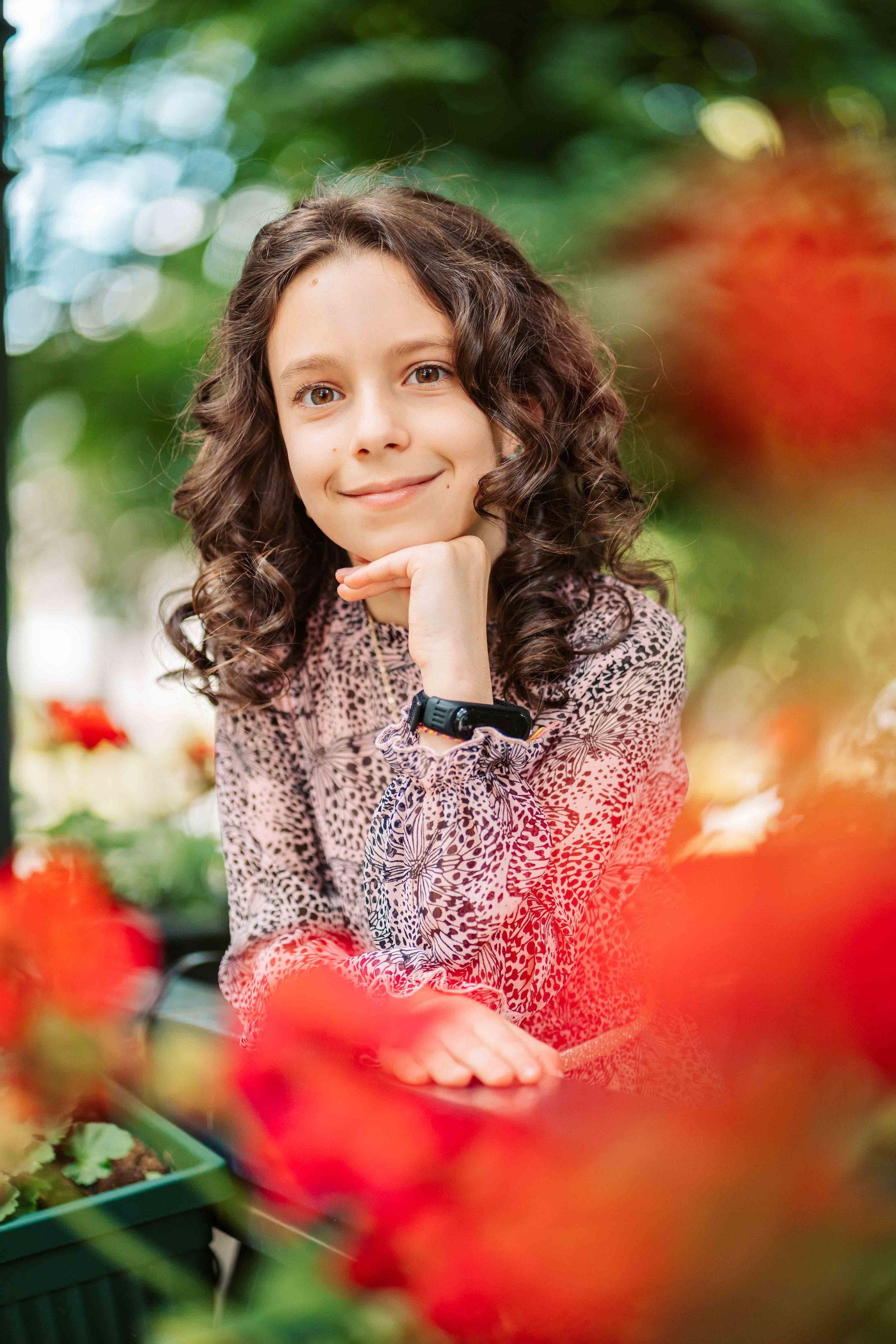 4B - George Baritiu. Contrast Studio