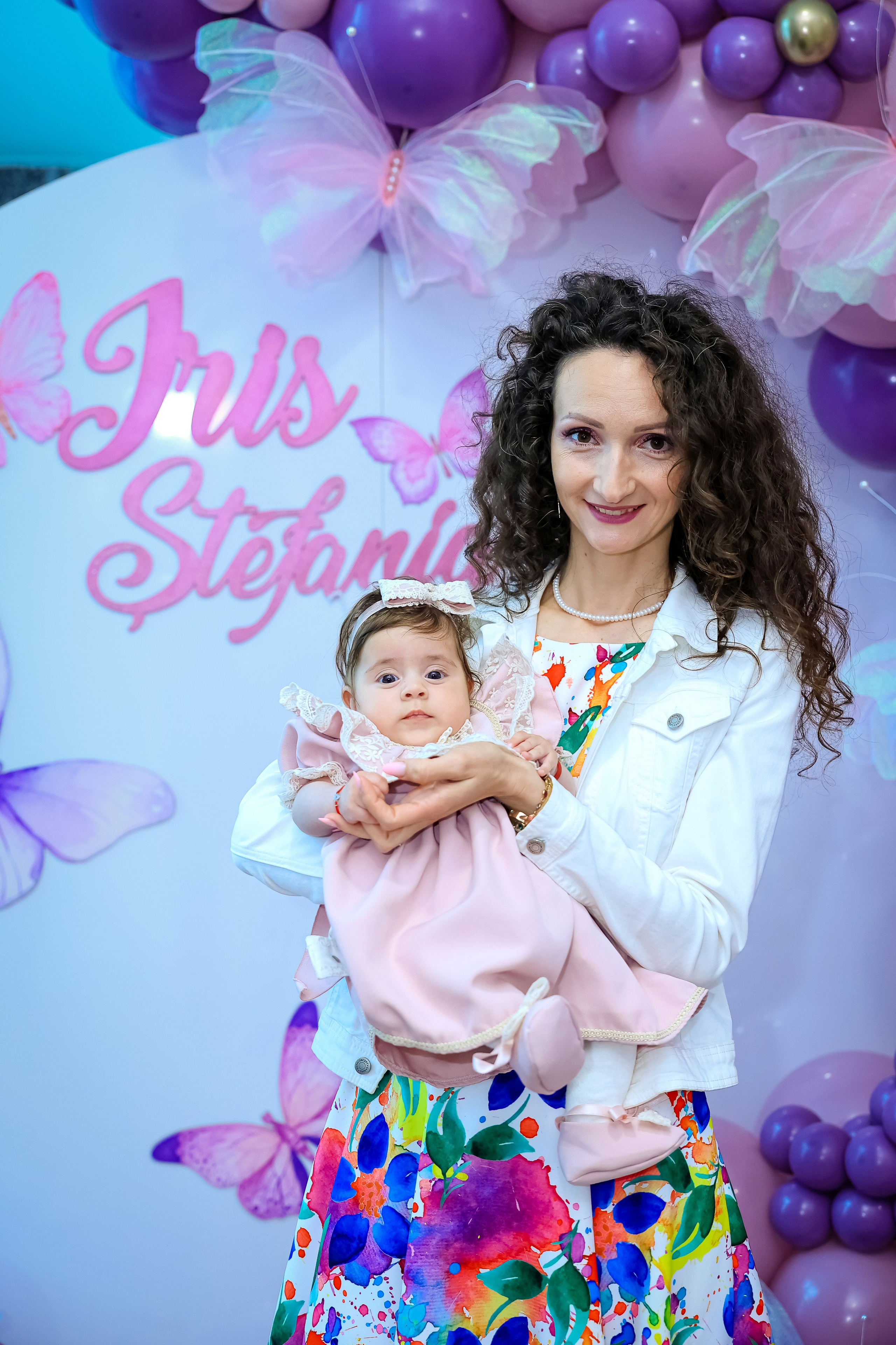 Iris Stefania. Moments By Gub