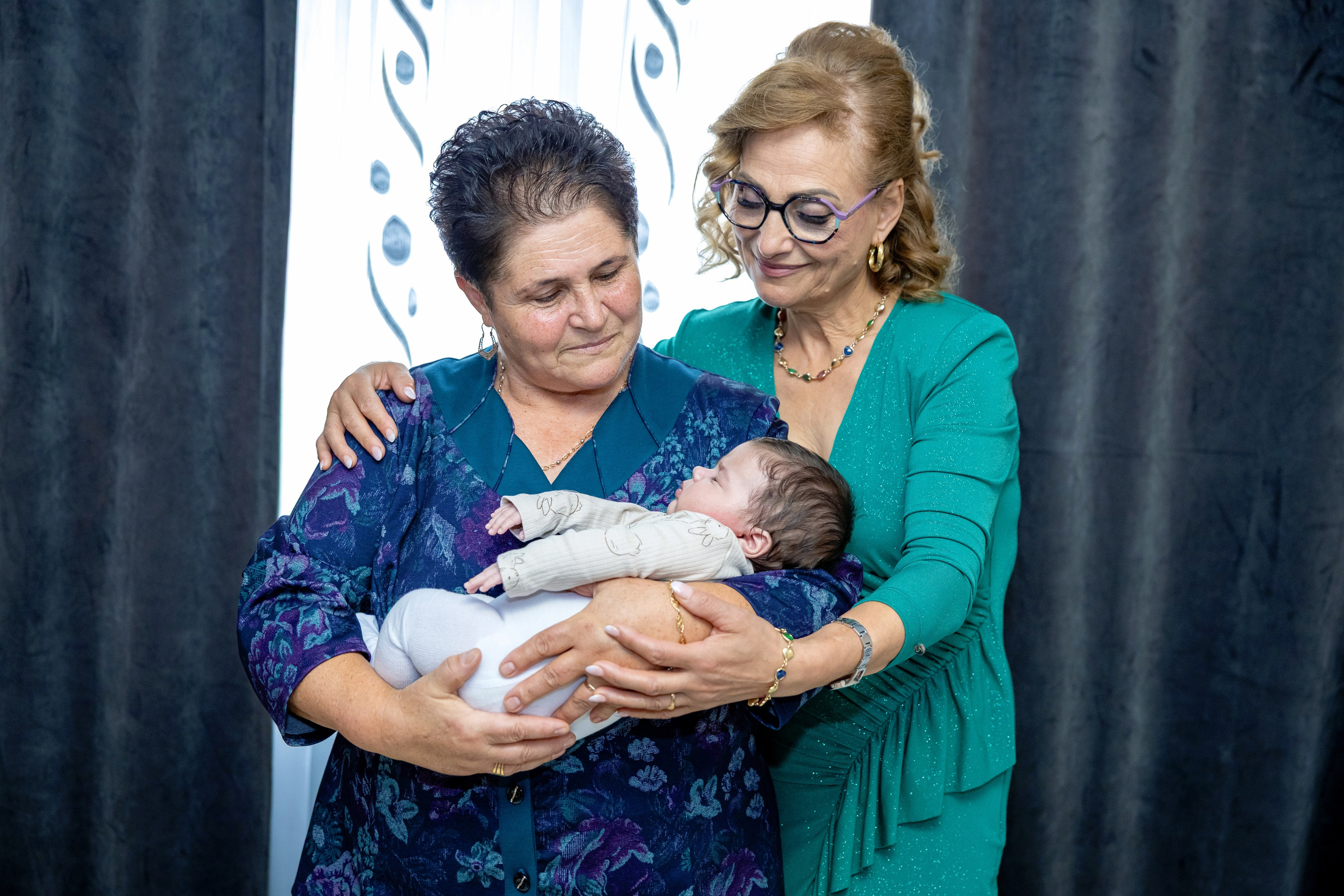 Andrei Sebastian. Moments By Gub