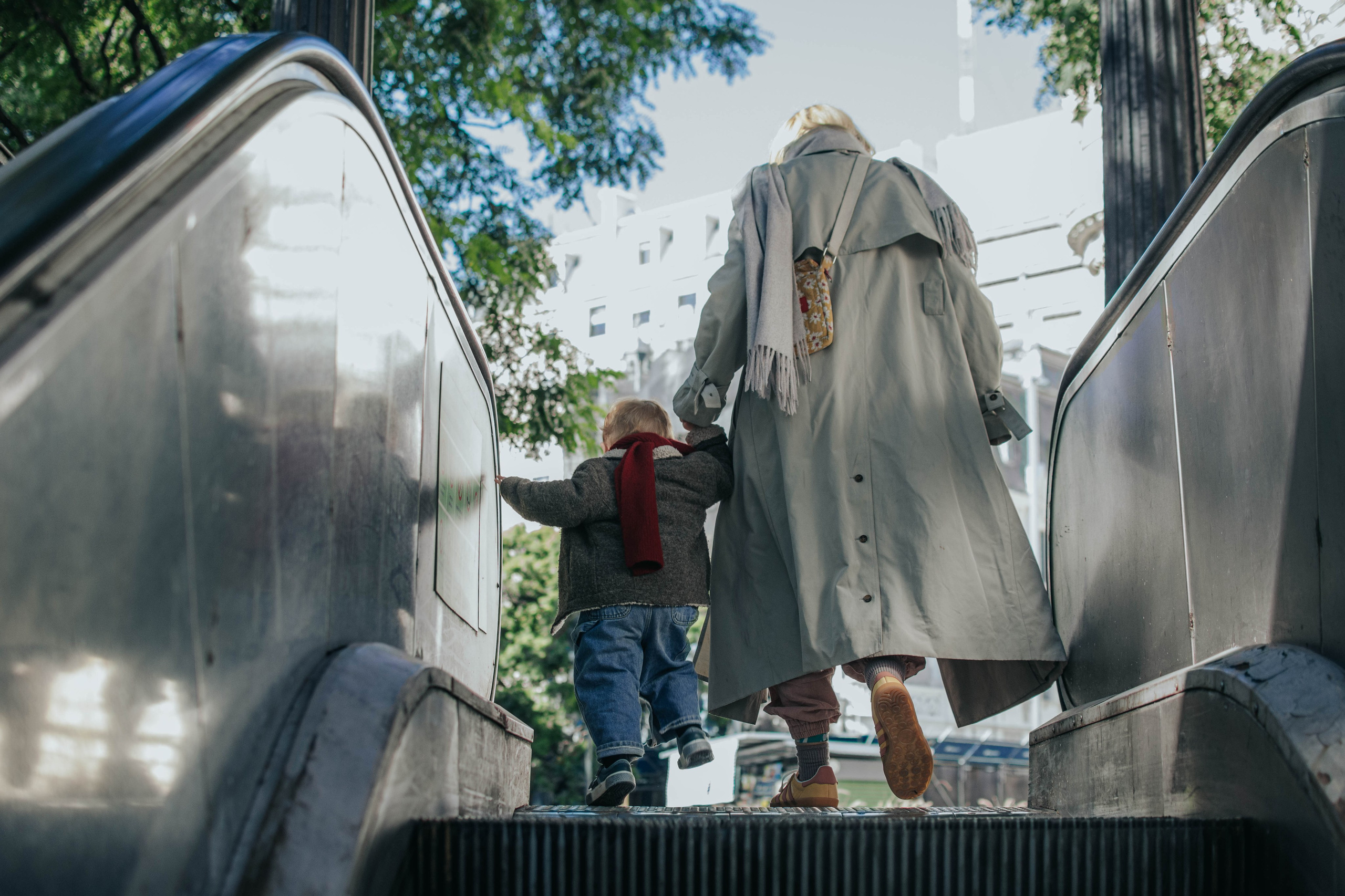 Family photo shoot. Buenos Aires. Photographer @elmirkami in the city of Buenos Aires