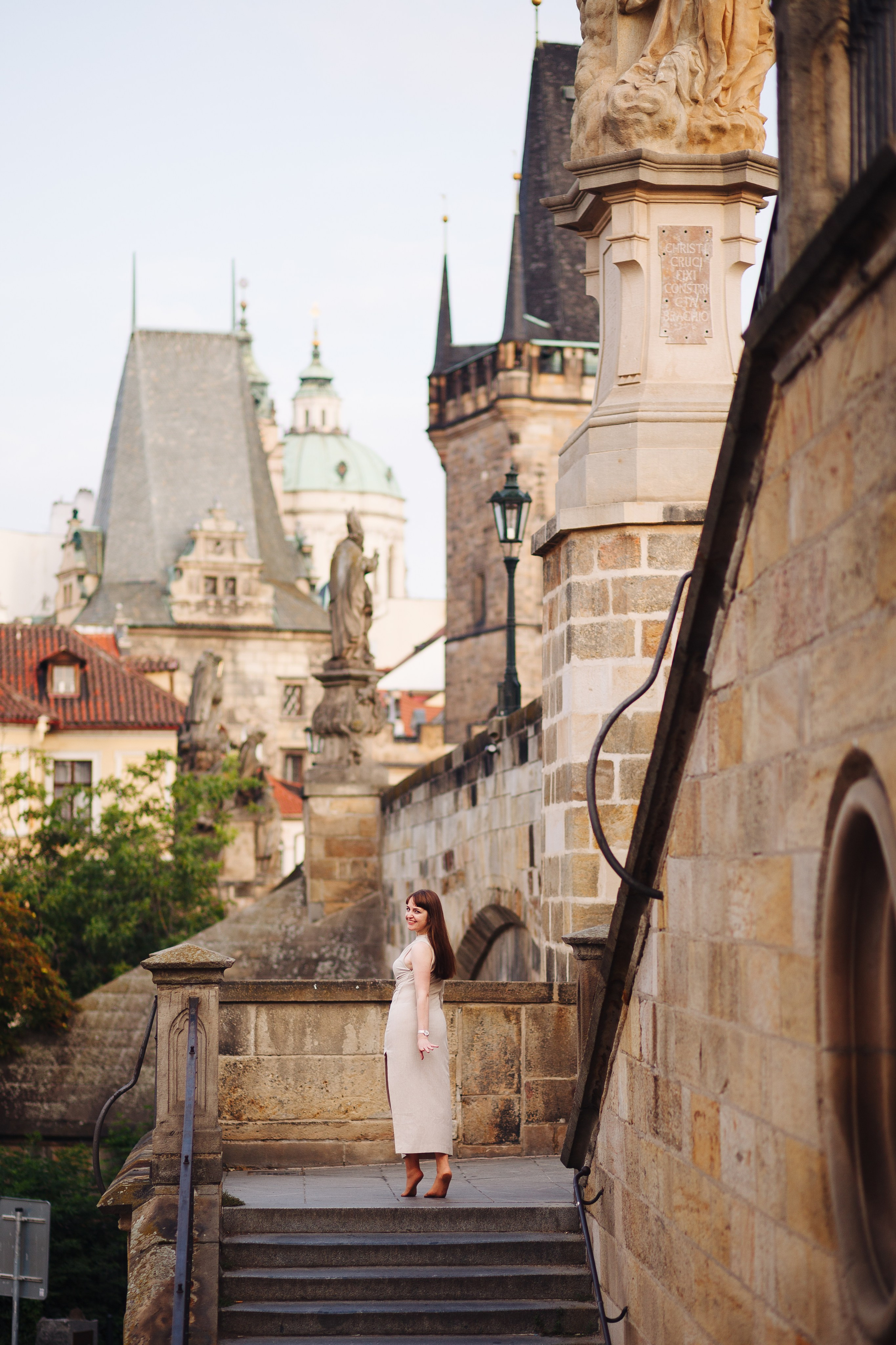 Anya. Photographer in Prague for tourists