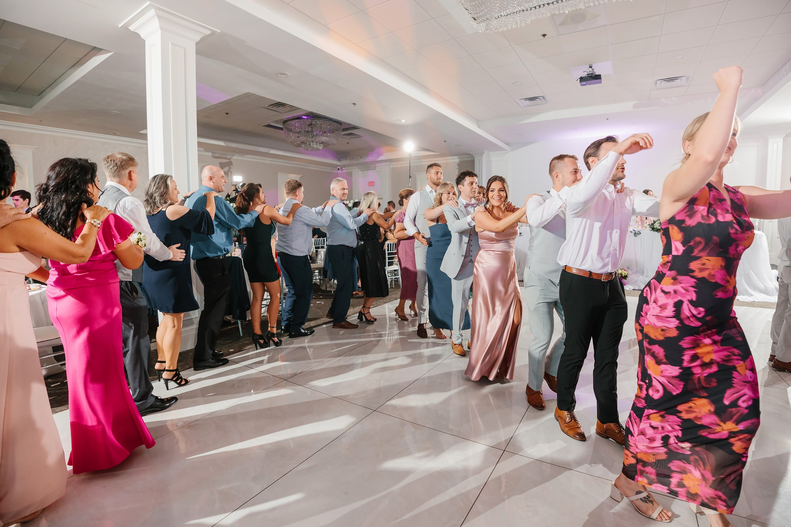 31.08.2024 Wedding. Wedding family event photographer in Chicago Nick Yushevich