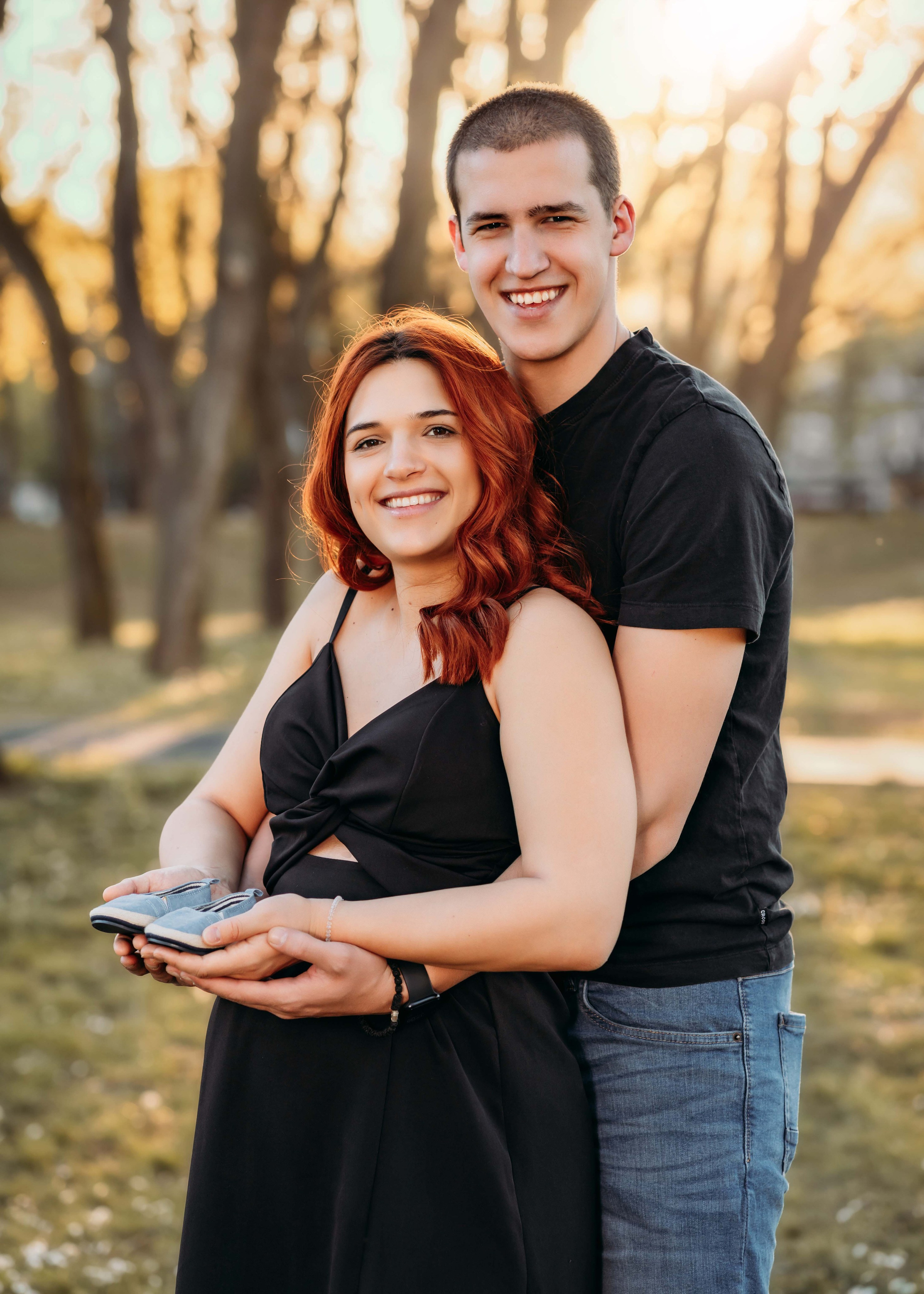 FOTOGRAFISANJE TRUDNICA. DEČIJI FOTOGRAF BEOGRAD|NOVOGODISNJE FOTOGRAFISANJE|CAKE SMASH