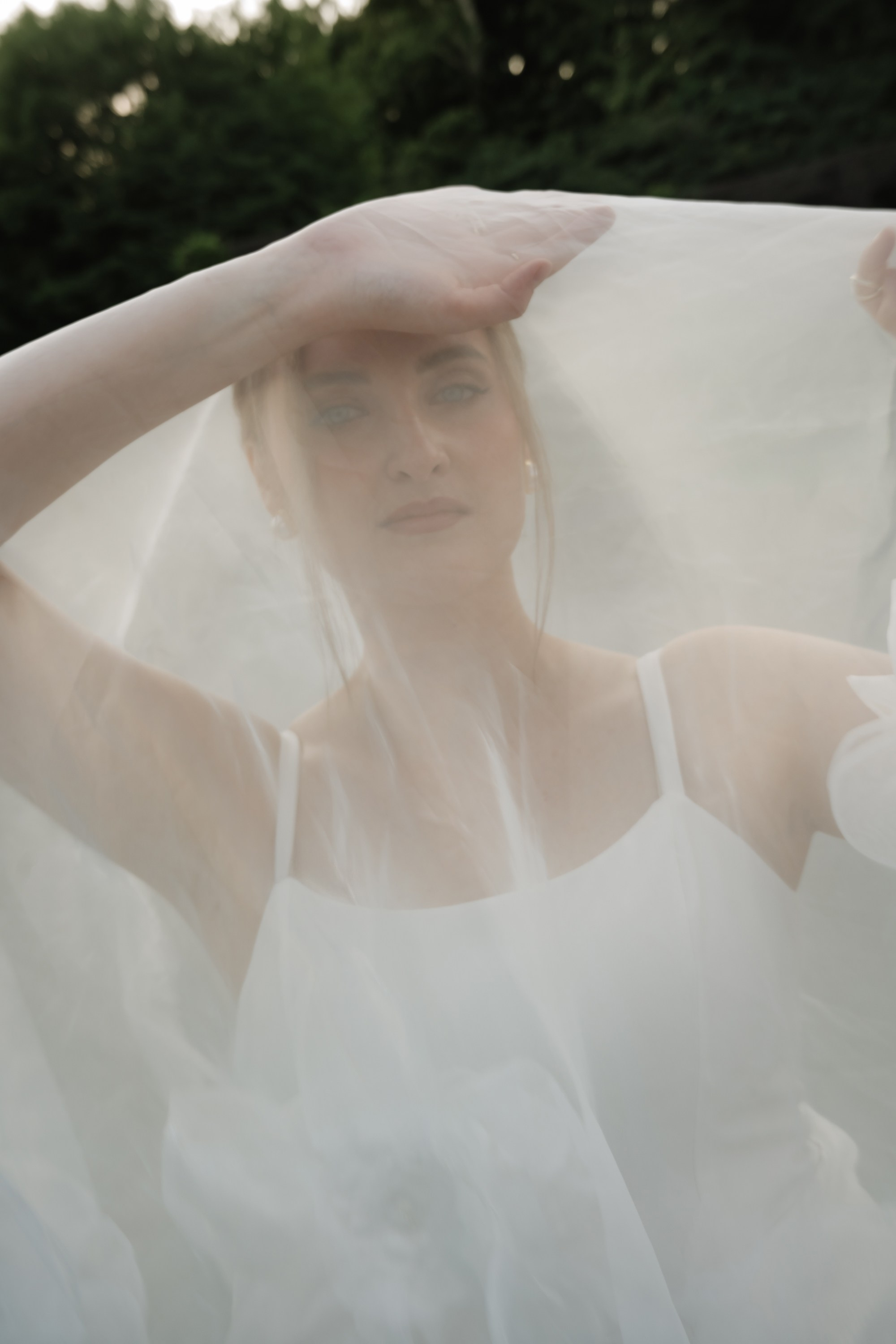 Natalie as a Runaway bride. Portrait and wedding photographer in New York