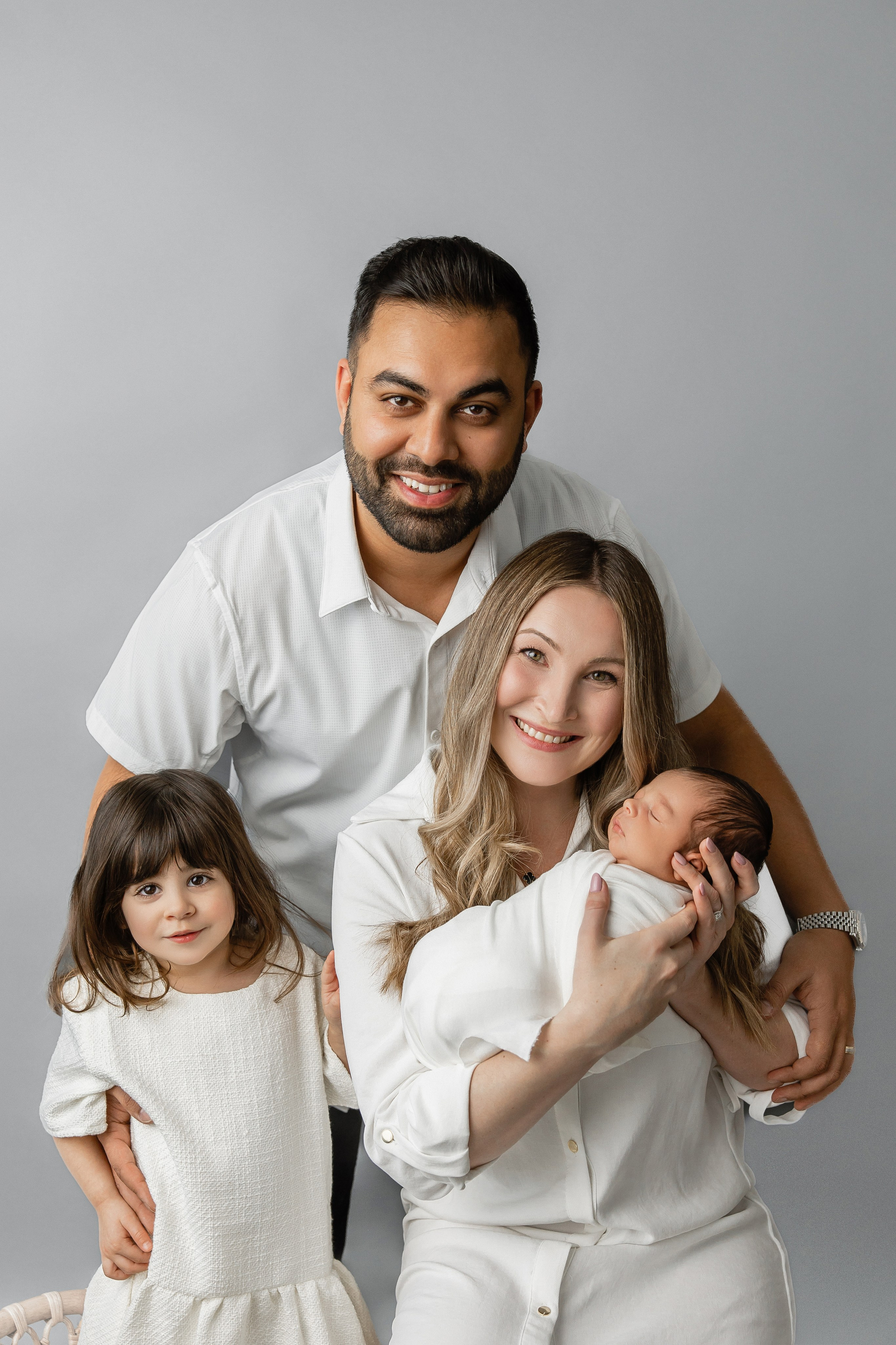 5–20 Days Newborn Photography in Toronto. Iana Banana | Toronto Maternity, Newborn & Family Photographer