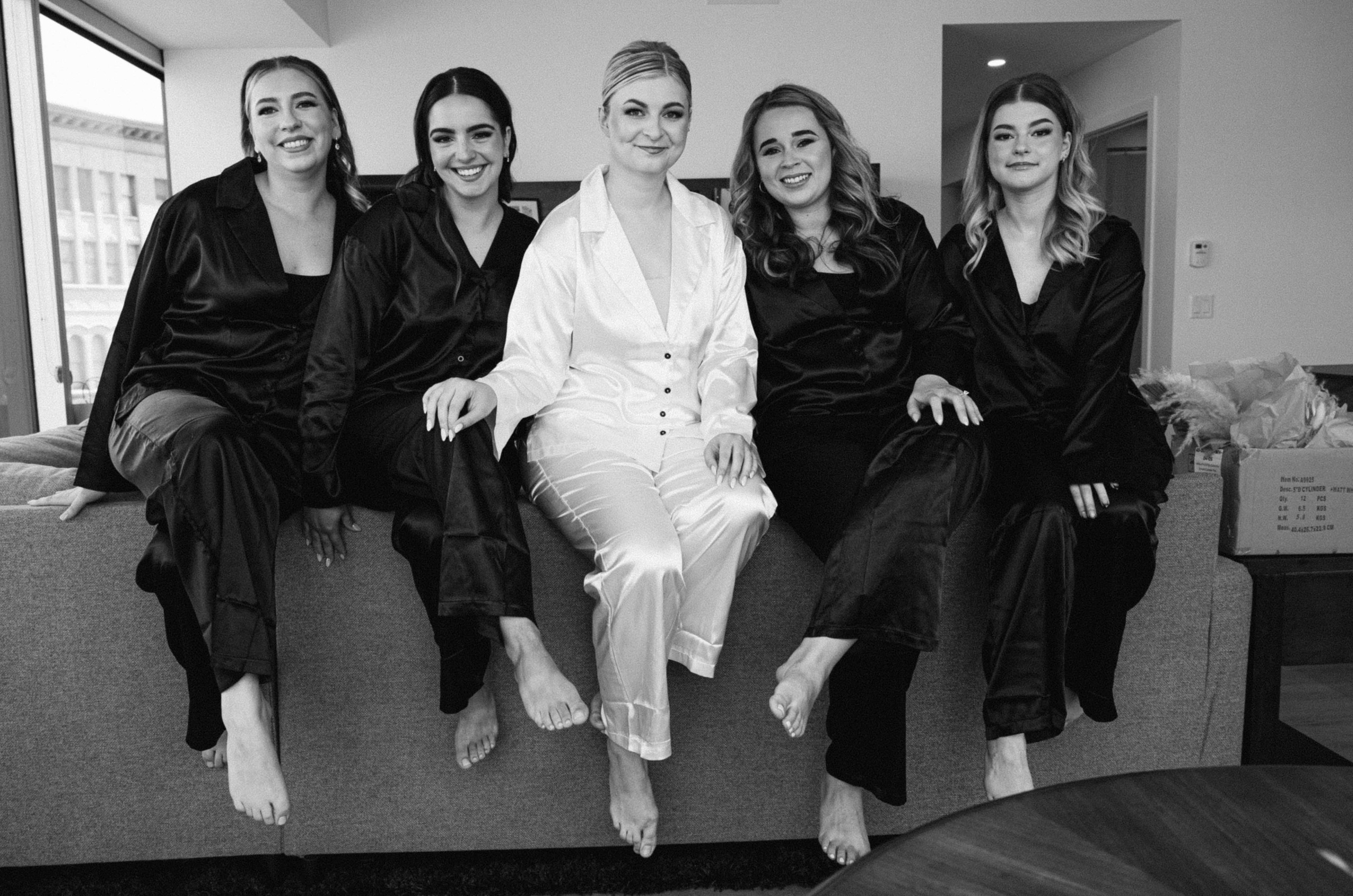 Khrystyna & Zachary (Winnipeg Art Gallery). Wedding Photographer in Winnipeg — Cinematic & Timeless by Vitiuk Photography