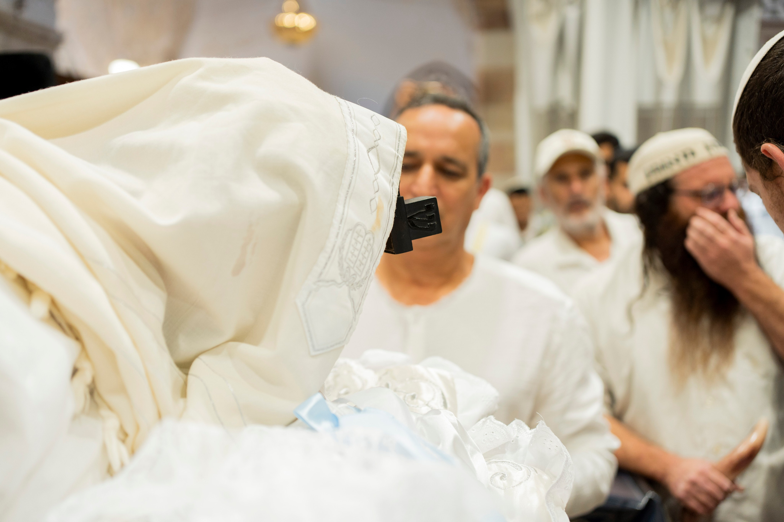 הברית של נחמן חזן. יוסף מזרחי צילום חתונה, ברית וזוגיות. צלם מקצועי שאוהב להוציא אתכם הכי יפים ברגעים הכי מרגשים