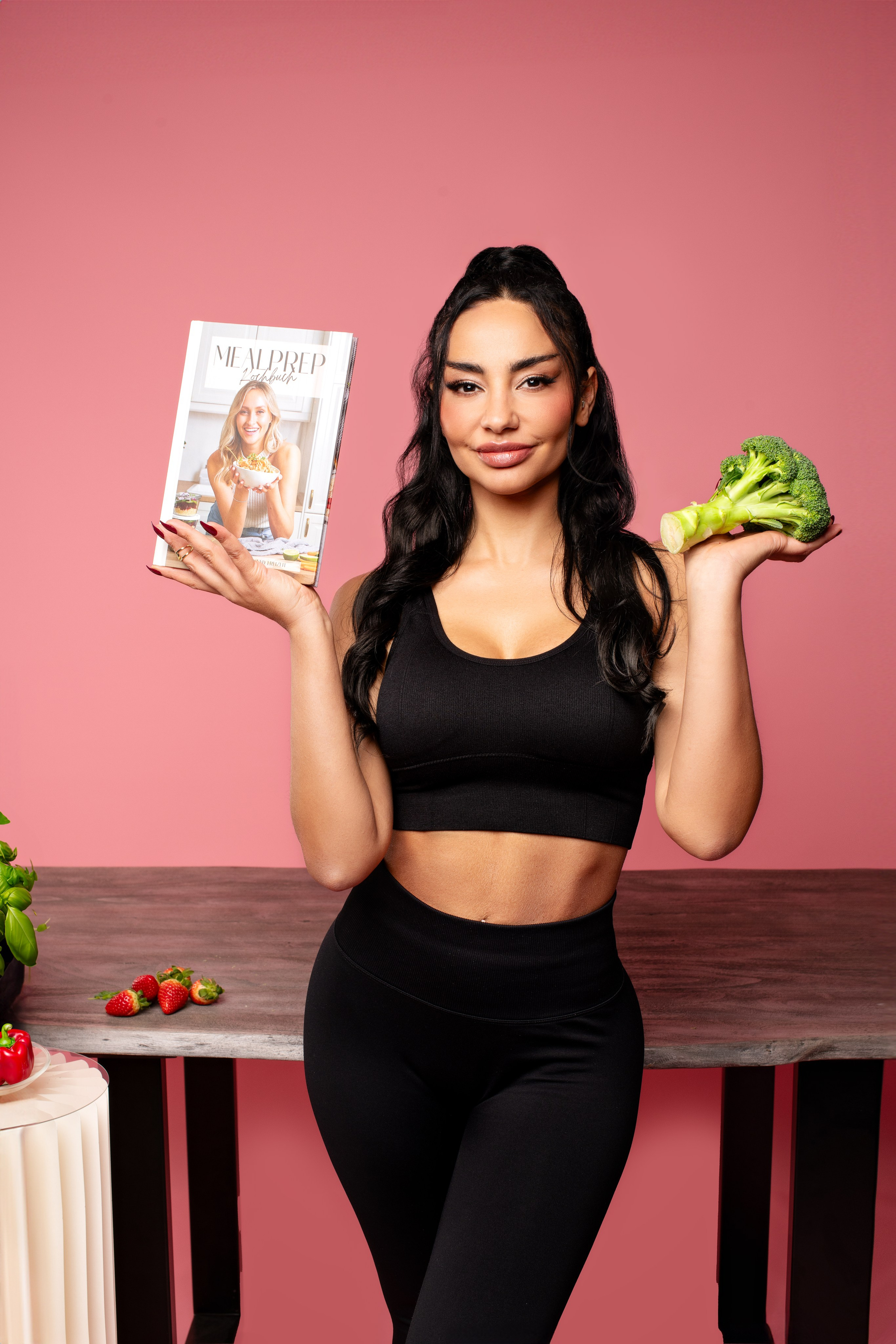 Özlem. Meisha Photo