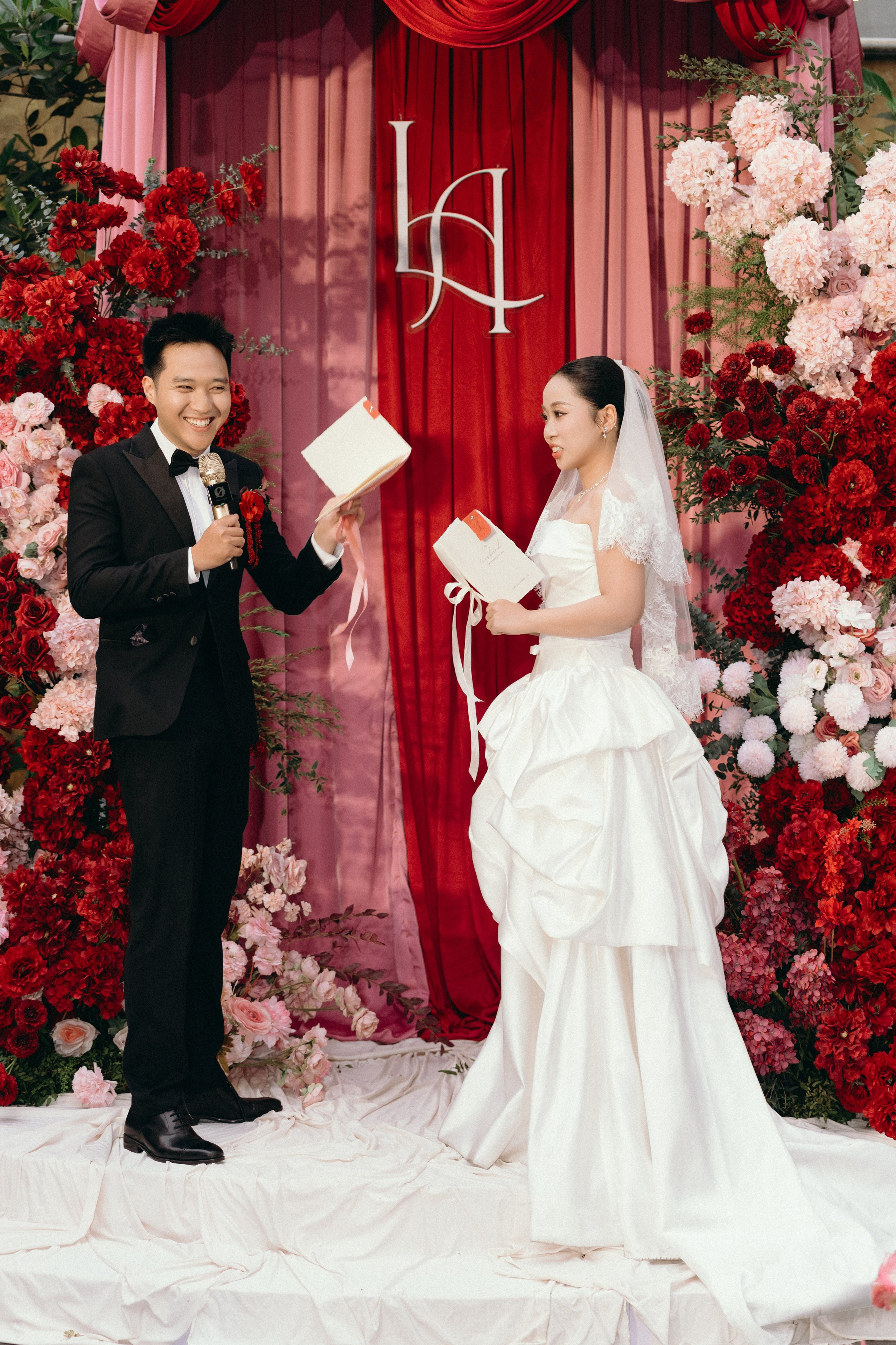 Quan + HienAnh | Photojournalism. BenColor Studio