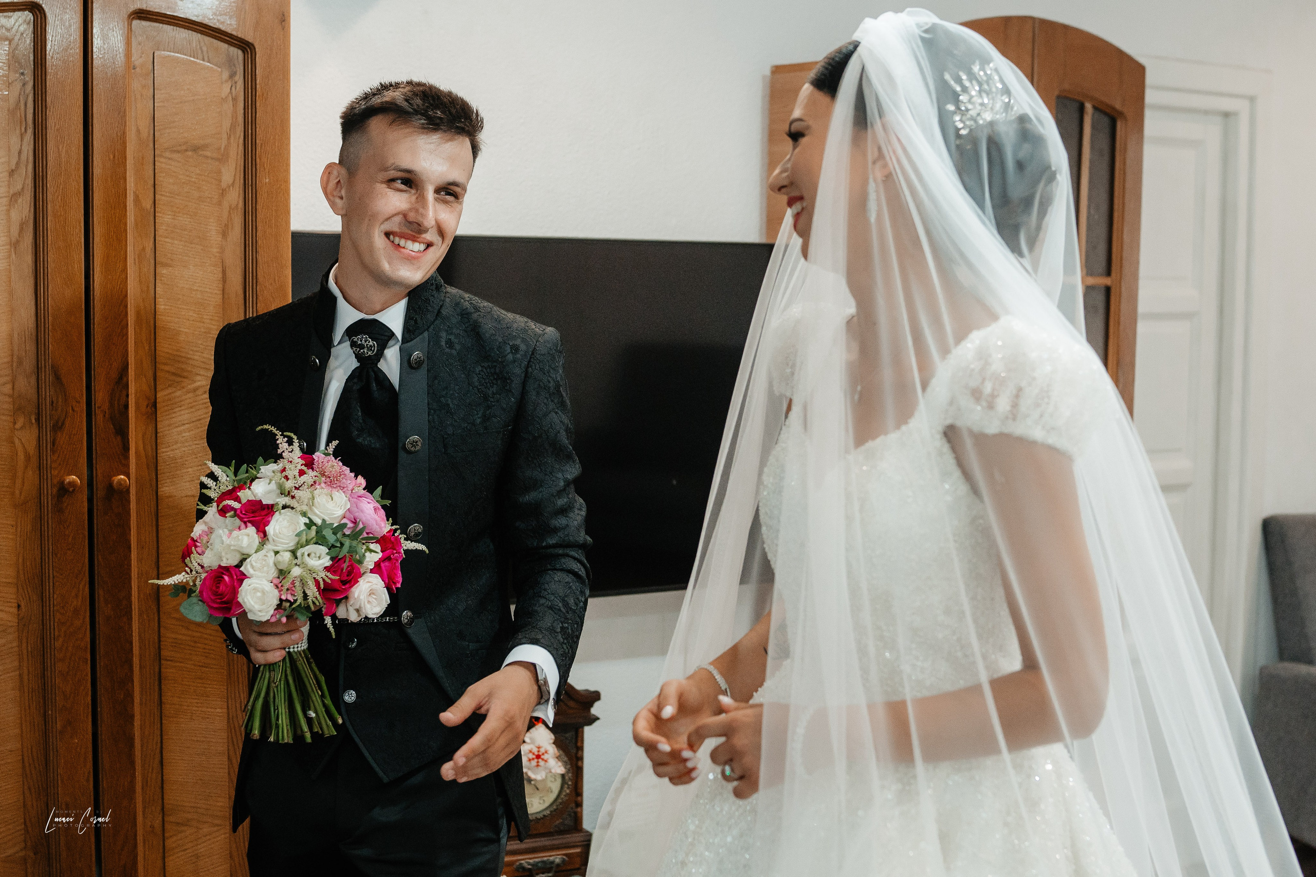 Amalia & Denis – Poveste foto de iubire. Fotograf de nuntă, corporate, botezuri, majorate și aniversări Roman, Lucaci Cornel