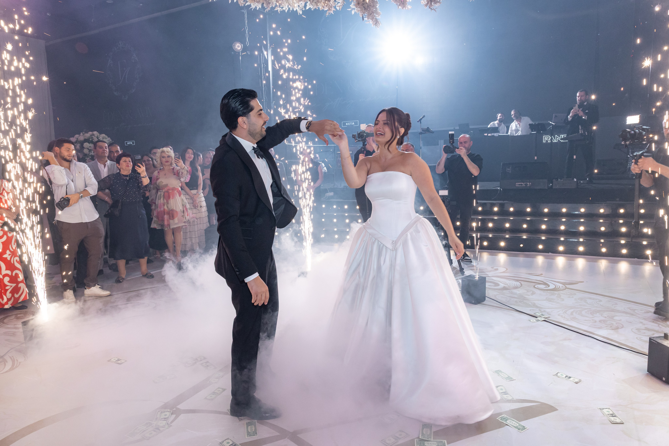 Eden & Aviv. Wedding and events photographers Studio Shalom